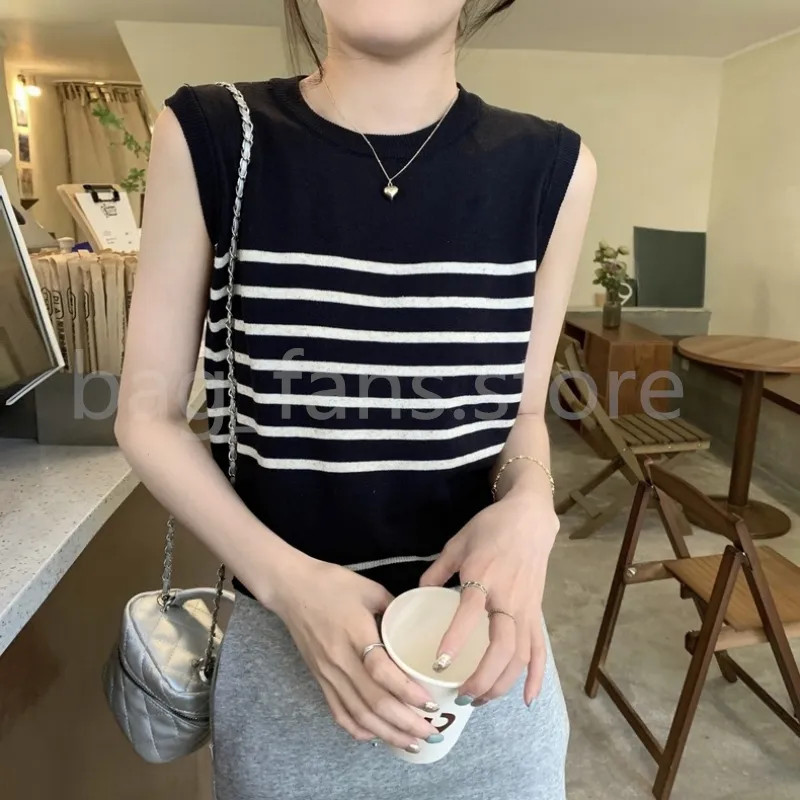 Luxury Top Quality Fashion Designer Vest for Women Winter Autumn Sweaters with V-neck Sleeveless ... | DHGate