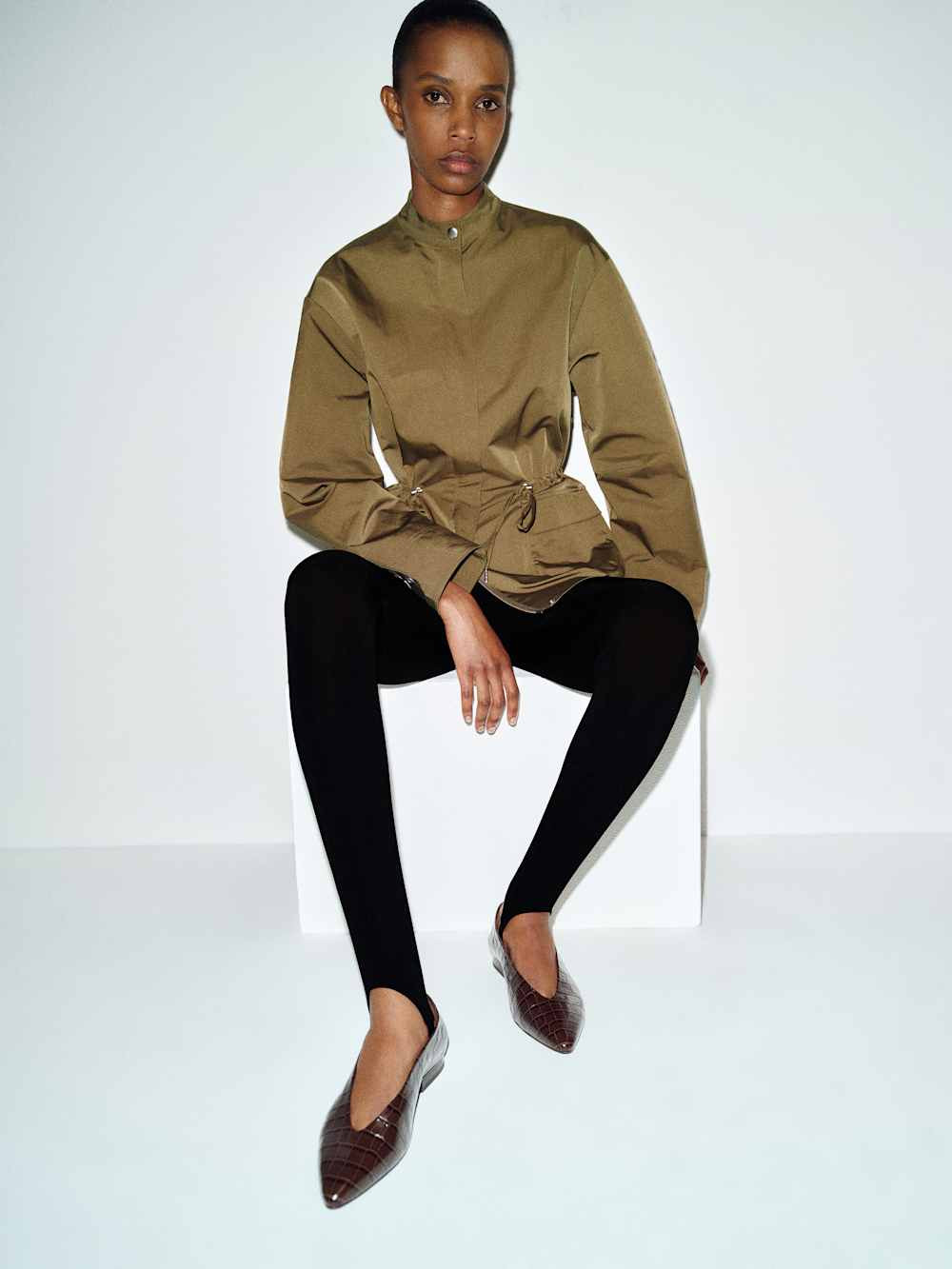 Calista Flat | Reformation (Global)