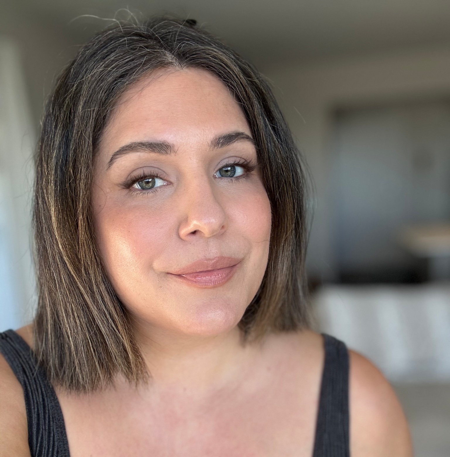 Nina Park Inspired Makeup Look ✨

FACE:
Torriden Hyaluronic Acid
Inn Beauty Recharge Gel Cream
Naked Sundays Cabana Clear SPF 50
Bobbi Brown Skin Corrector Stick (Bisque and Light Peach)
Lisa Eldridge Skin Tint
Tower 28 Concealer (IE)
Haus Labs Precision Sculpt Shaping Balm (Chisel)
Saie Dew Liquid Cream Blush (Rosy and Peach)
Charlotte Tilbury Flawless Finishing Powder (Fair)
Chantecaille Bronzer (discontinued — any luminous bronzer will work)
Saie City Set

EYES:
Makeup by Mario Cream Eyeshadow (Sandstone)
Chantecaille Gel Liner (Earth)
Makeup by Mario The Neutrals Palette
YSL Lash Clash Mascara (Brown)

BROWS:
Westman Atelier Brow Defining Pencil (Bark)
Benefit Clear Brow Setter

LIPS:
KJH Precision Sculpture Stylo (Chisel)
Kosas Hotliner (100)
Lisa Eldridge Sculpt and Shape (0N)
Laneige Sleeping Mask (Berry)


#LTKBeauty #LTKdayinmylife #LTKgrwm