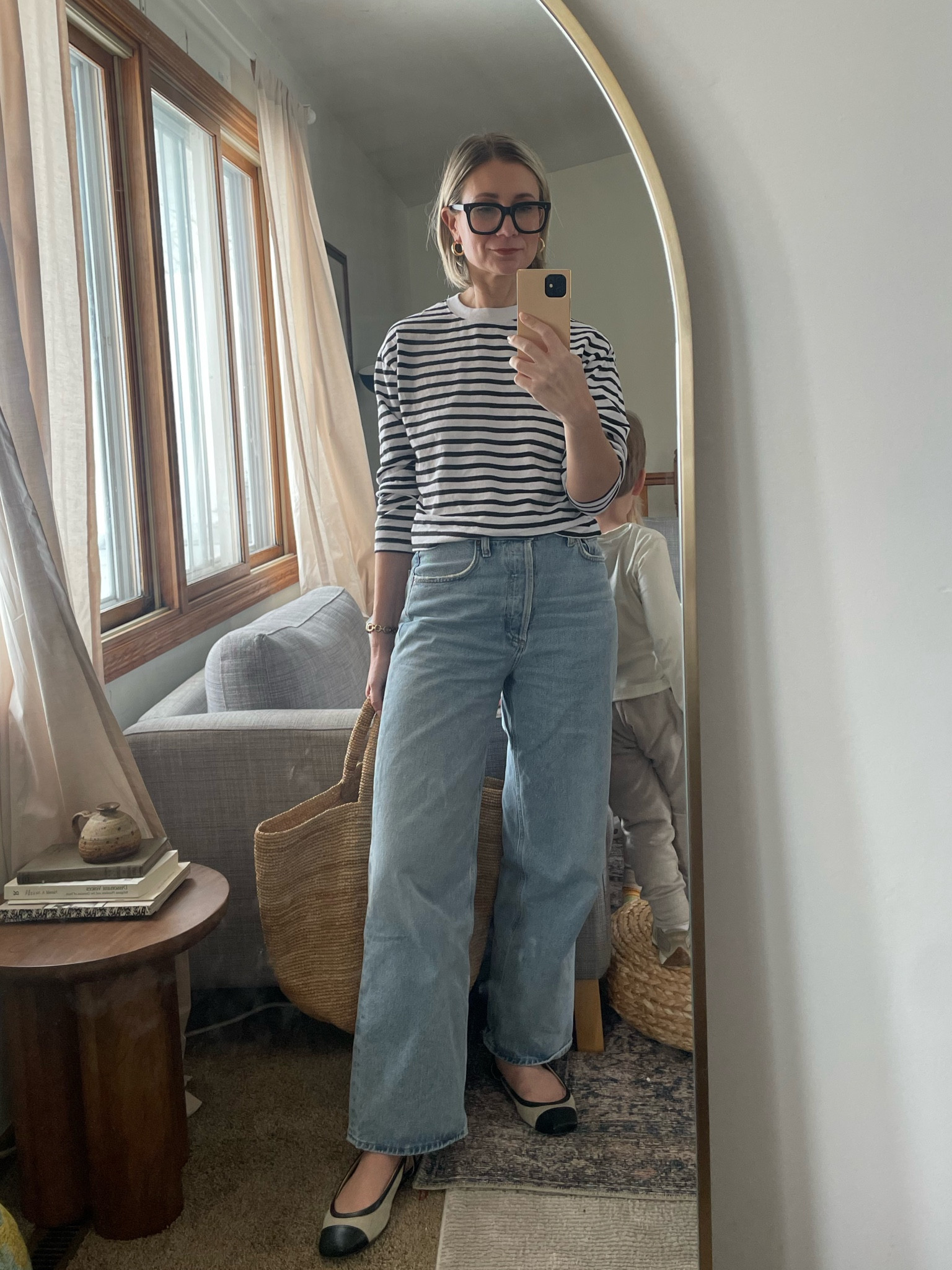 Yesterday’s outfit - these baggy jeans are my best jeans purchase in a long time. I could literally just wear these and be super happy with them. They’re so comfy and they make any outfit look so chic! 

#LTKSeasonal