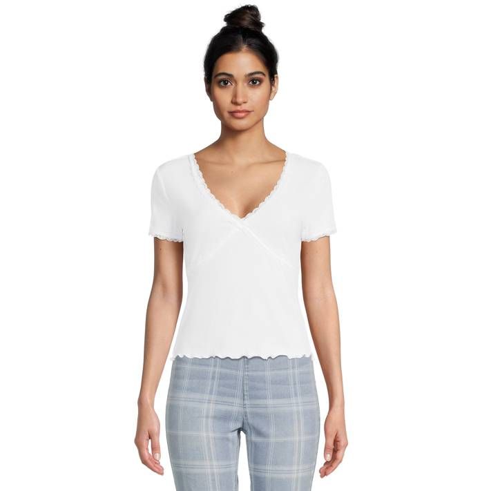 No Boundaries Juniors Lace Trim Ribbed T-Shirt, Sizes XS-XXXL | Walmart (US)