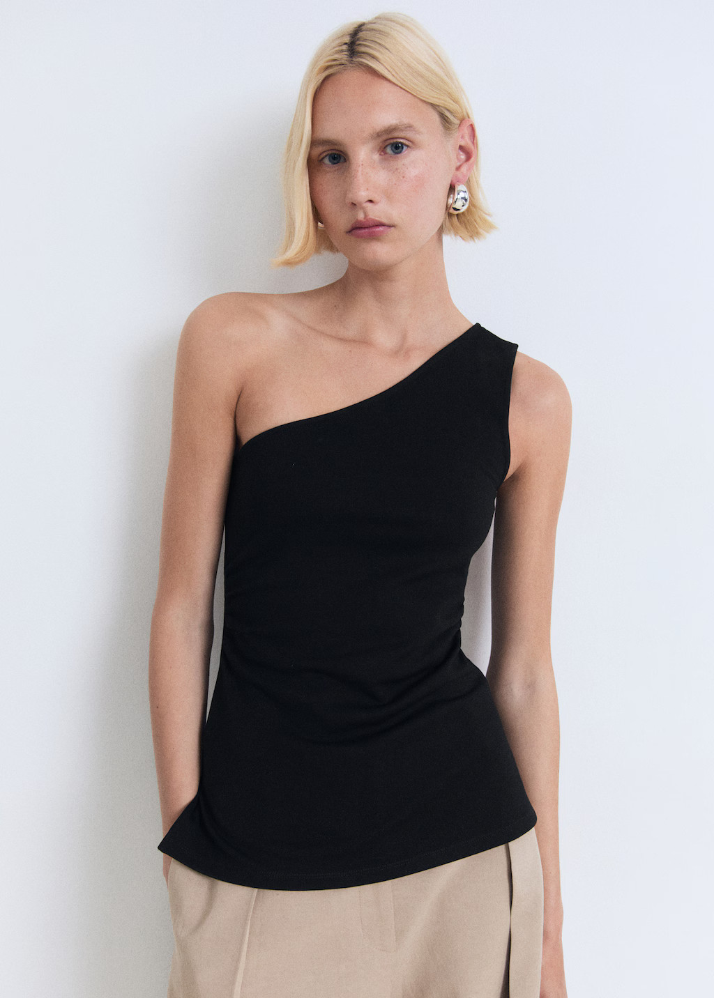 Asymmetrical draped top - Women | MANGO Canada | Mango Canada