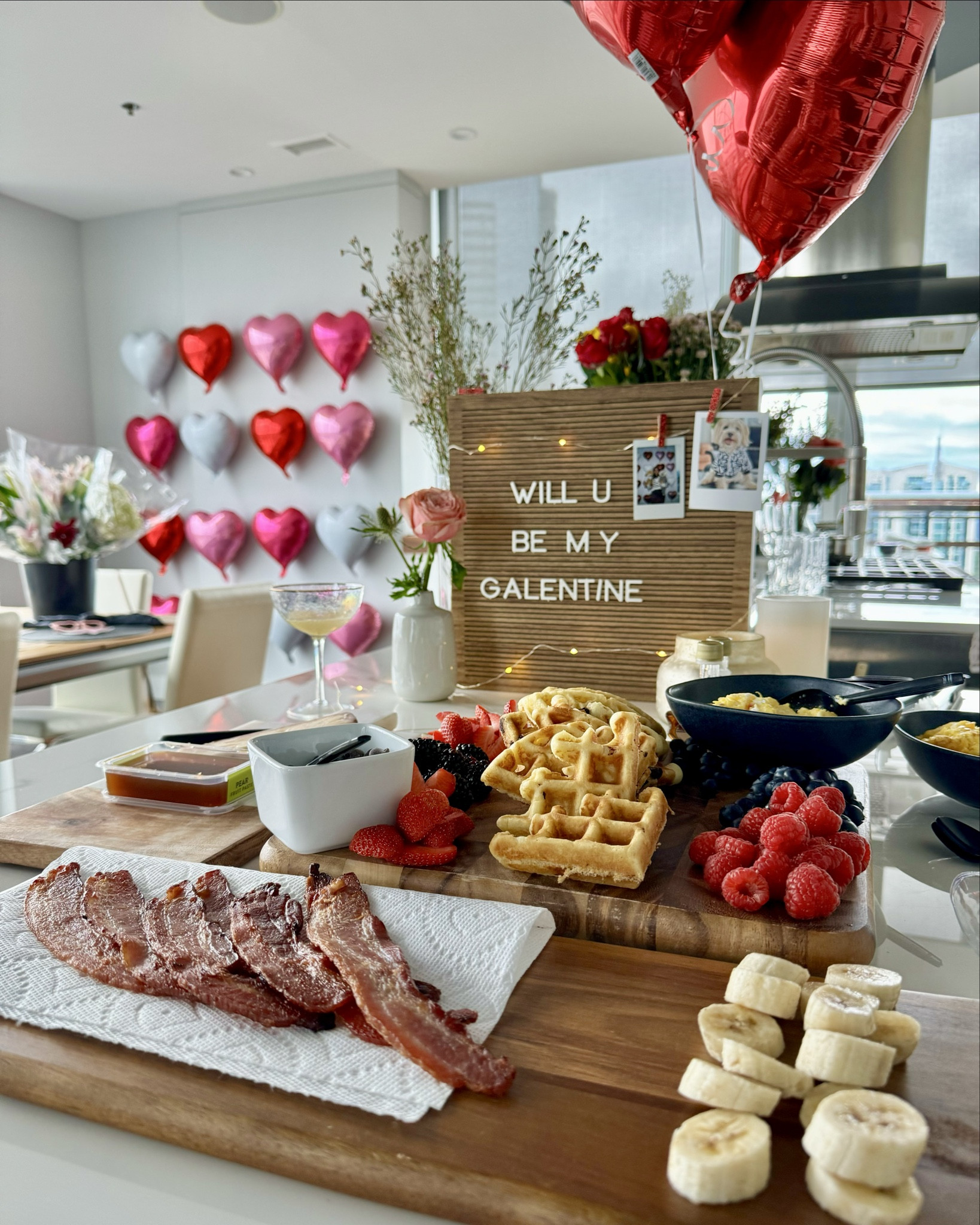 Everything you need to host a flower arranging Galentine’s day brunch for your girlfriends!



#LTKParties