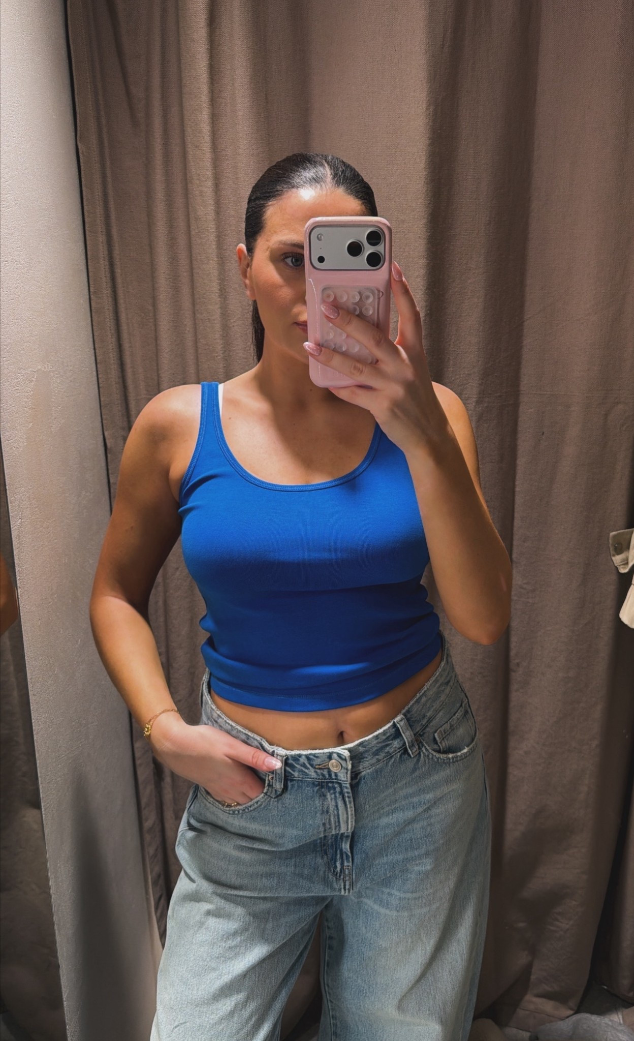 💙🐟🪼🌊🩵

Zara
Zara finds 
Spring 
Holiday shop 

#LTKjeans #LTKuk #LTKspring