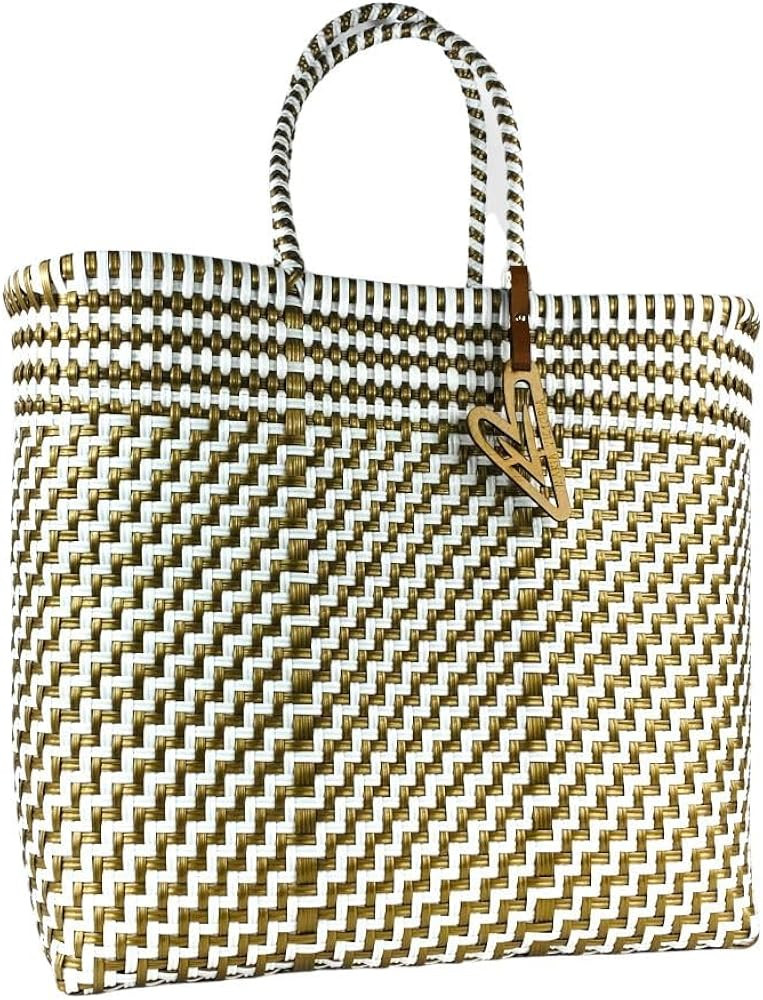Amazon.com: MARIA VICTORIA-Magpie-Handwoven plastic Mexican tote bag.Perfect for indoor and outdo... | Amazon (US)