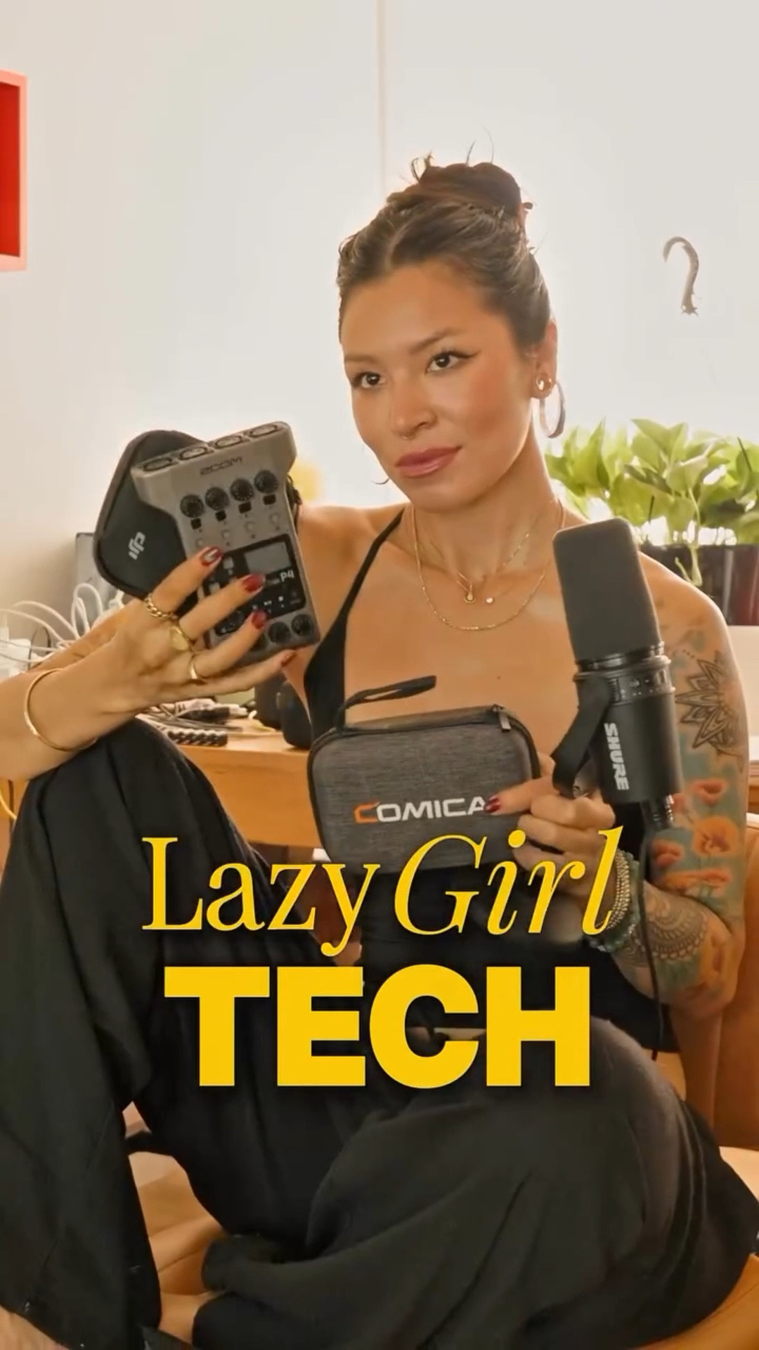 Lazy Girl Tech, Ep 5: 3 ways I record sound 🎧

“How do you get your sound so clean and crispy?” I gotchuuuuuu 🫶🏽

1. @comica_audio Boom X-D
2. @dji @djiglobal Mic 2
3. @zoomsoundlab @shure @progradedigital 

tank @klassy 
lip combo @maccosmetics liner in whirl, @benefitcosmetics lip stain, @lorealparis plump ambition hyaluron lip oil in Worth It ✨

#editing #lazygirltech #soundrecording