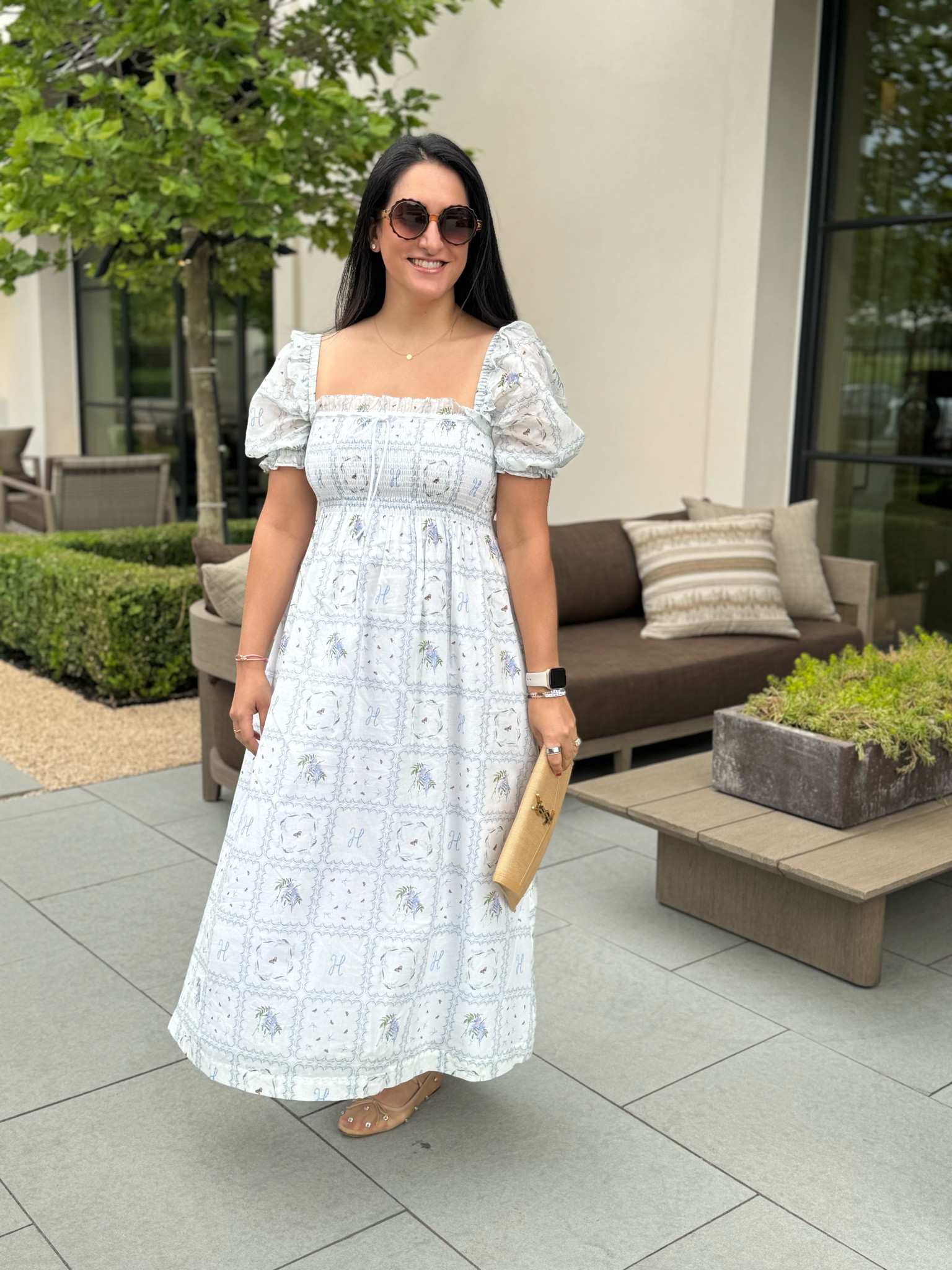 The prettiest new dress from Hillhouse. I size down to a small in this one. Love the sleeves, bow detail and length on this one. So classy and pretty!



#LTKShoeCrush #LTKSeasonal #LTKStyleTip