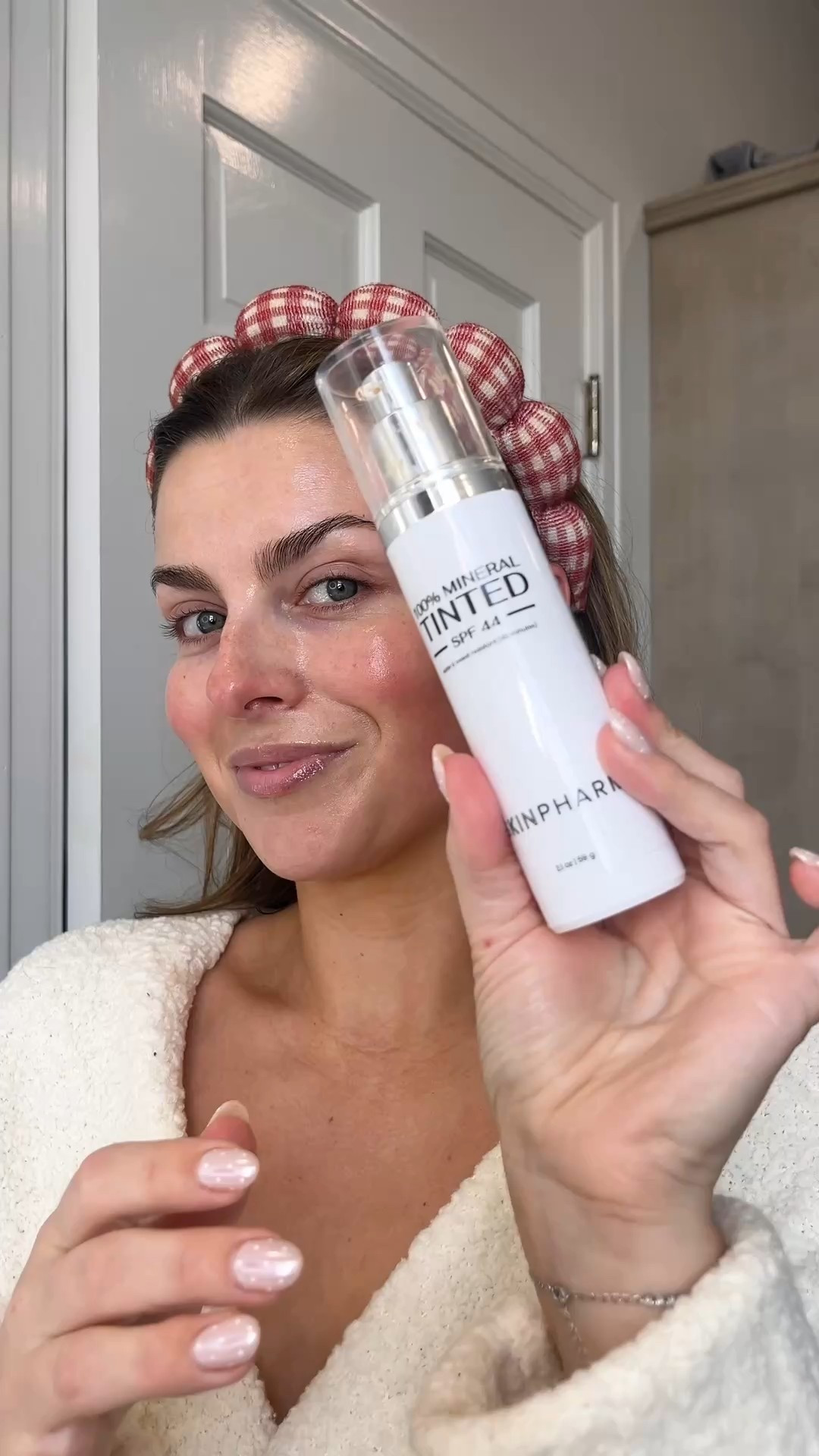 An spf that blurs & tints like a foundation & gives an insane glow! Yes please 

#LTKBeauty #LTKselfcare #LTKgrwm
