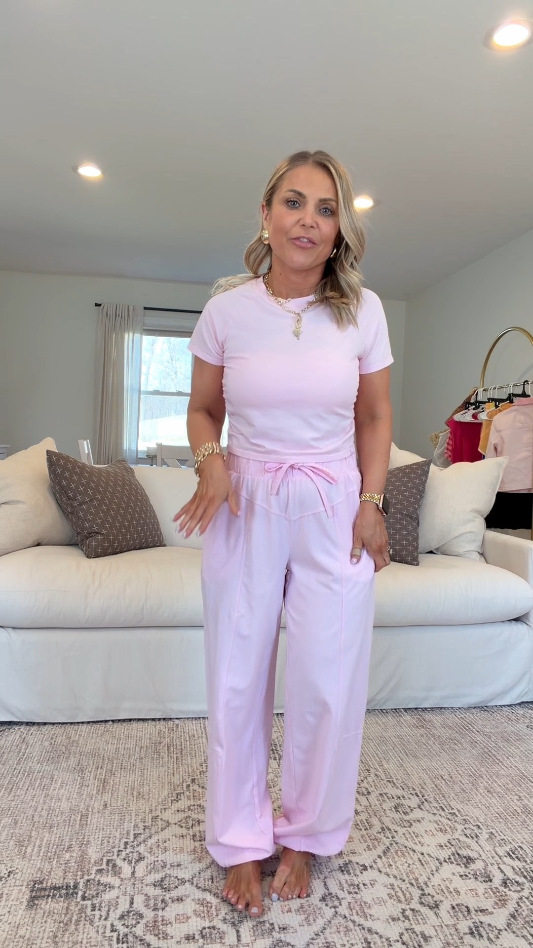 Target new spring arrivals🎯


Target finds, target style, spring outfits, spring fashion, spring style, casual outfits, leggings, petite jeans, petite style, midsize fashion, athleisure

#LTKPetite #LTKMidsize #LTKActive