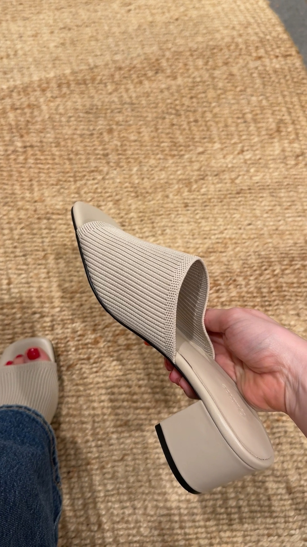 Timeless Italian leather sandal
Stretchy foot strap and cushioned sole 
Wearing 7 size up 1/2
Free shipping & 365 day returns 


#LTKootd #LTKSaleAlert #LTKTravel