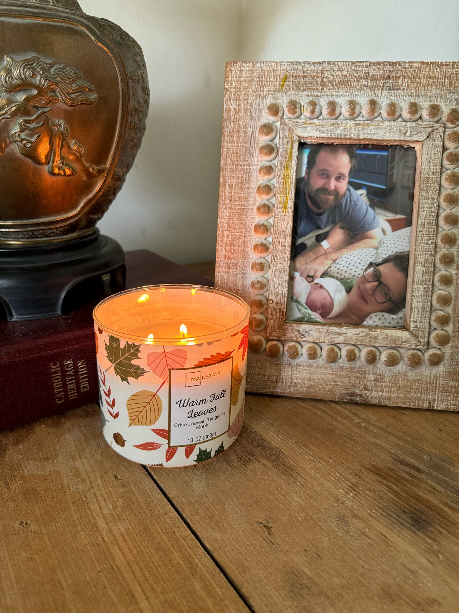 Bath & body works candle dupe fall autumn 

#LTKHome #LTKFallSale #LTKSeasonal