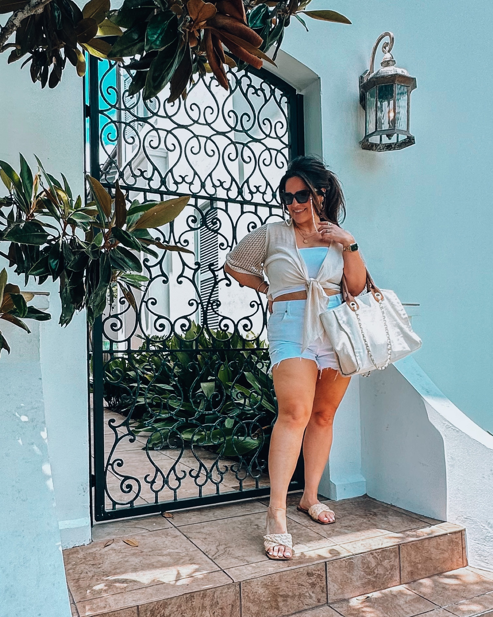 Midsize vacation summer outfit 
Top Nordstrom xl 
Tube top xl express 
Strapless bra 38dd
White stretchy shorts size 16- sized up for a loose fit 
Cotton smoothing undies xl code: 
Canvas tote Bag- amazon 
Sunnies amazon 
Sunglass Chain 
Sandals target 
Necklace stack
She’ll Huggie Earring amazon 

#LTKunder50 #LTKcurves #LTKSeasonal