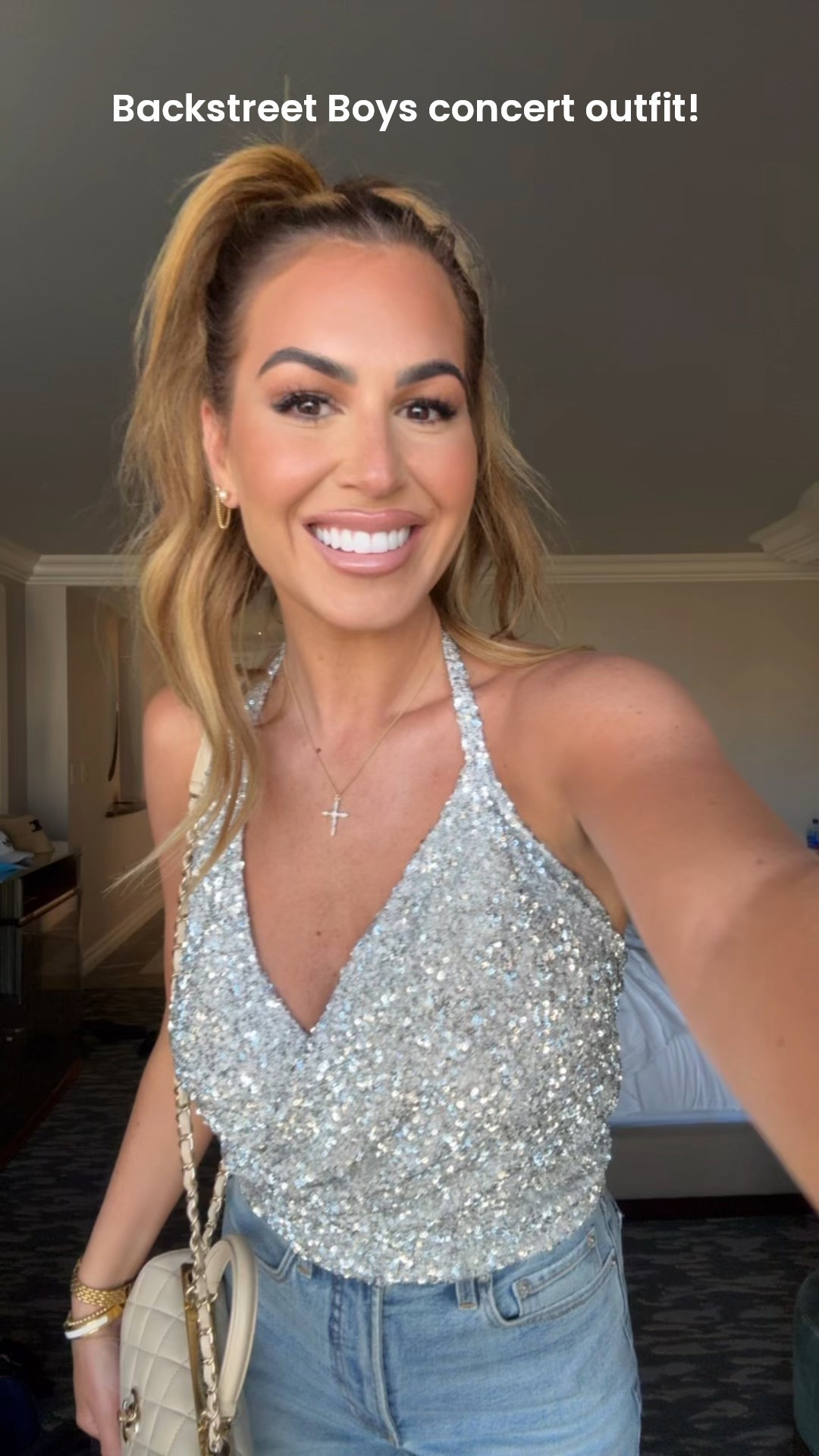 Size small top
Size 27 denim 