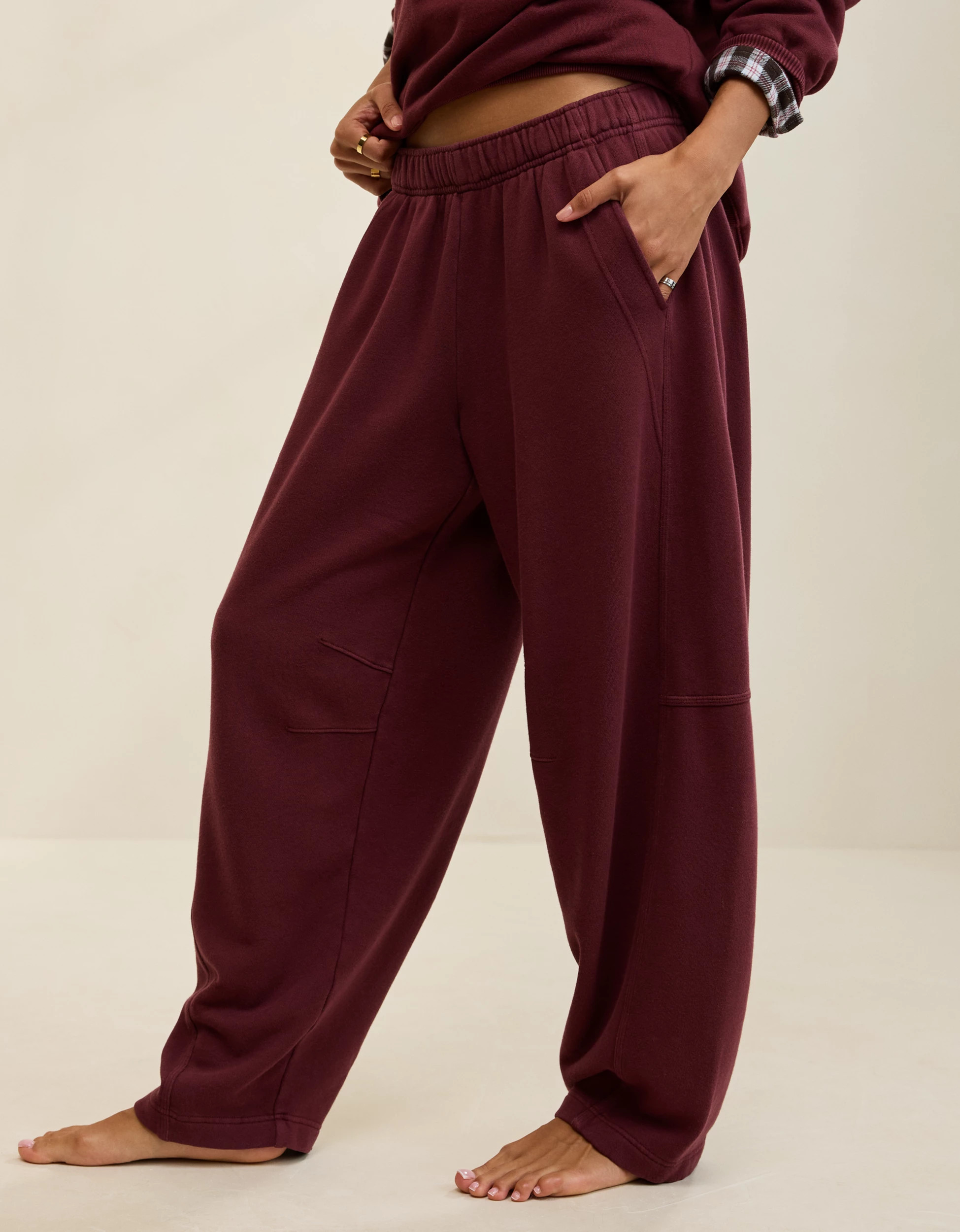 Aerie Oh Zip! Barrel Pant | American Eagle Outfitters (US & CA)