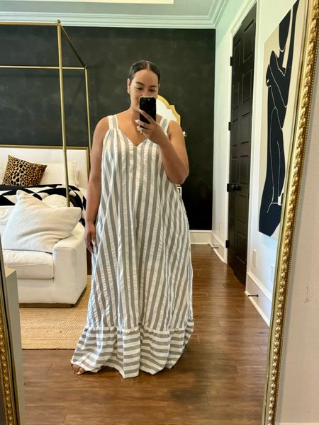 Love this maxi dress and it’s perfect for the summer. Wearing a size 16 it’s less than $40

#LTKSaleAlert #LTKPlusSize #LTKFindsUnder50