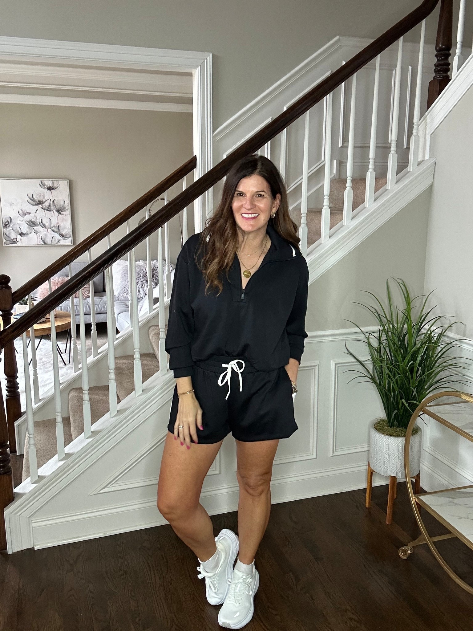 Same cute set in black  wearing a M in both  