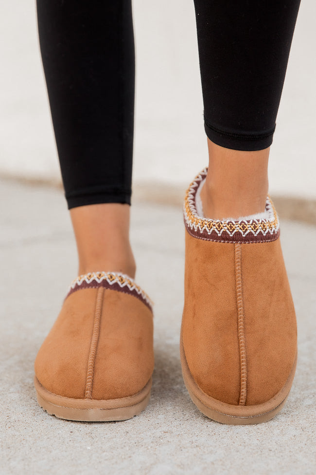 Carlee Chestnut Slipper | Pink Lily