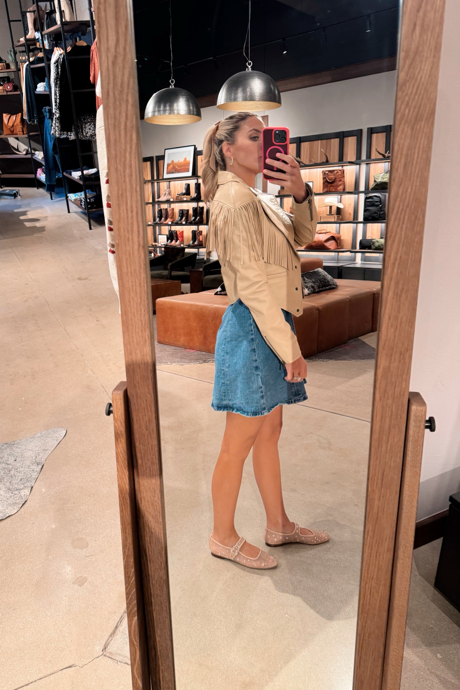 Stopped in to Tecovas today and fell in love with some of their new arrivals! This cropped fringe jacket fits like a dream. I am in an XS. #tecovas #westernwear #cowgirl #fringe 

#LTKSeasonal