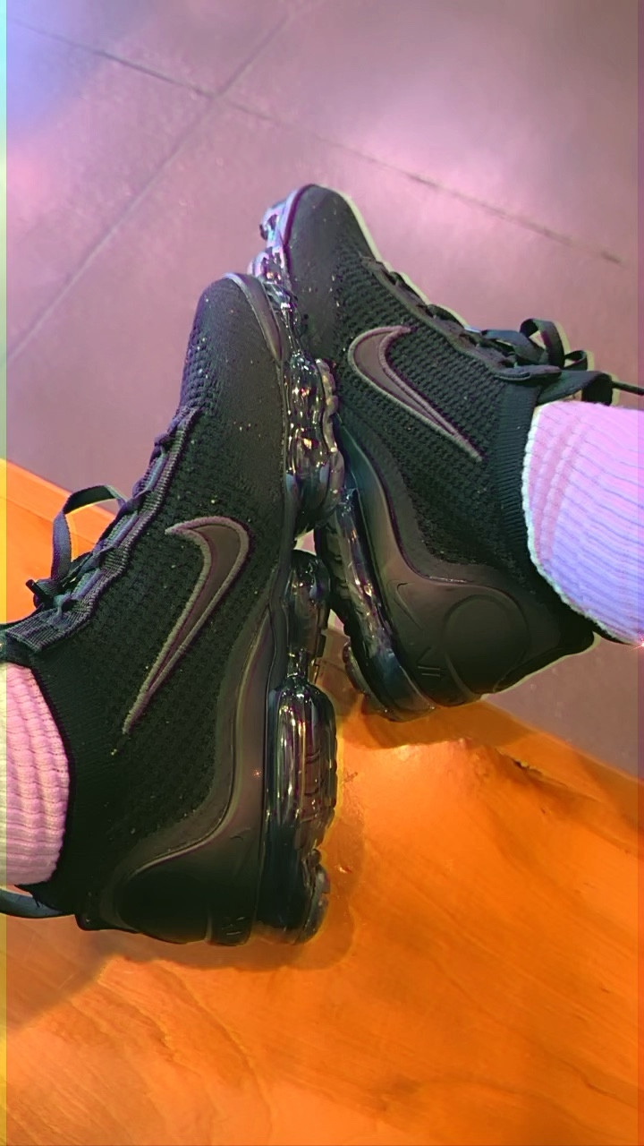 The best sneakers for the gym or everyday wear. It feels like your walking on a cloud.

For reference im a womens 7/7.5 and i got big kids size 5.5Y and they are tts 

#LTKfit #LTKsalealert #LTKshoecrush