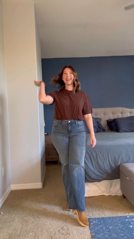 These wide leg jeans are perfect for a casual date night or a simple Valentine’s Day outfit that isn’t over the top 

Jeans: NYDJ Teresa Wide Leg Jeans / size 10 


#LTKover40 #LTKmidsize