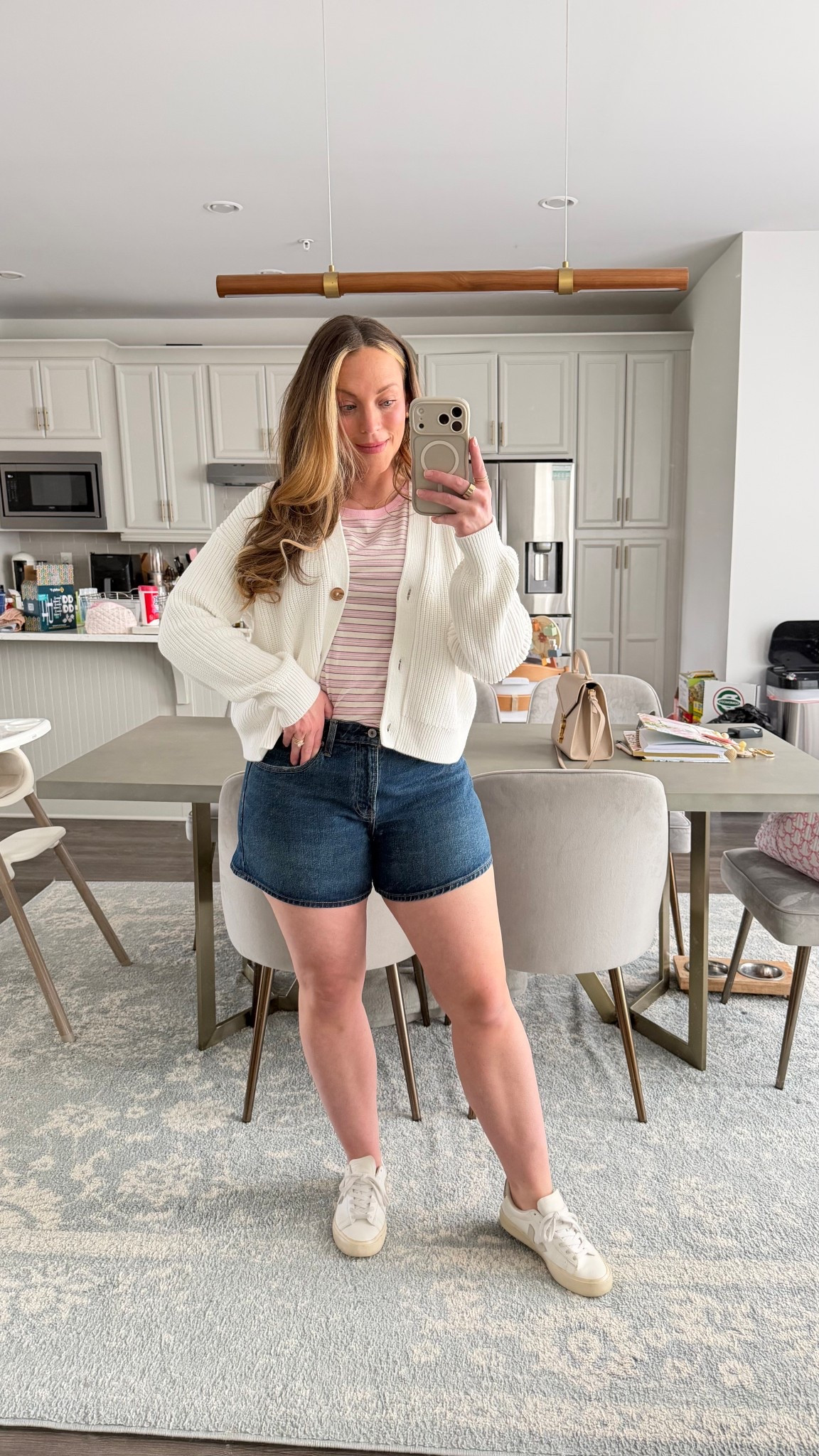 New favorite shorts 


#LTKMidsize #LTKSeasonal #LTKmomlife