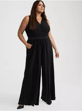 Surplice Tie Back Jumpsuit | Torrid (US & Canada)