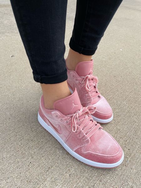 #nofilter —these Air Jordans are sooo pretty 🤩

Pink velvet sneakers, pink shoes, Nike’s

#LTKshoecrush
