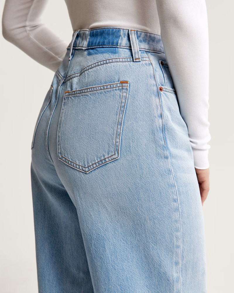 Women's Curve Love High Rise Wide Leg Jean | Women's Bottoms | Abercrombie.com | Abercrombie & Fitch (US)