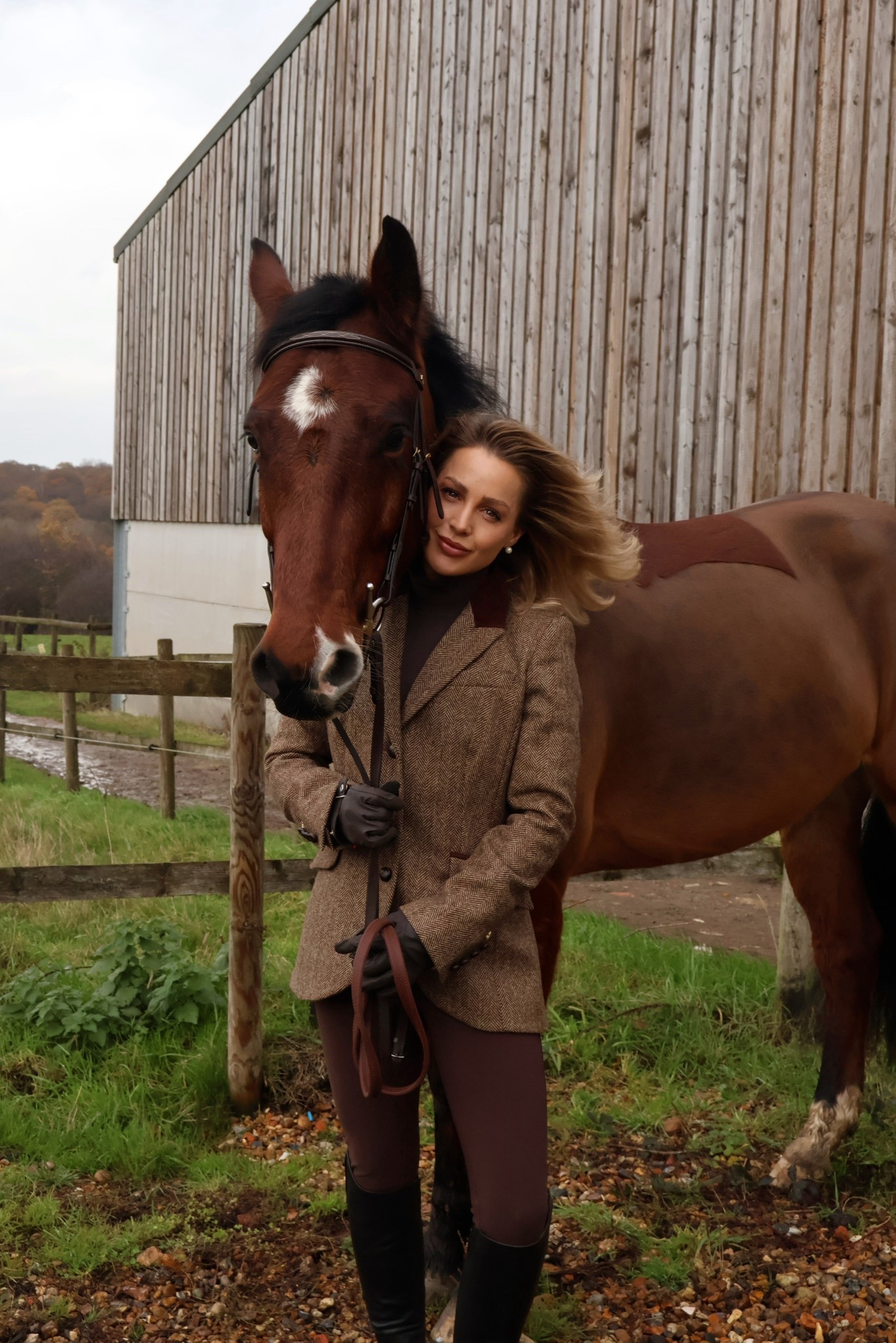 The most beautiful blazer and leggings I’ve been living in 

#LTKstyletip #LTKwinter