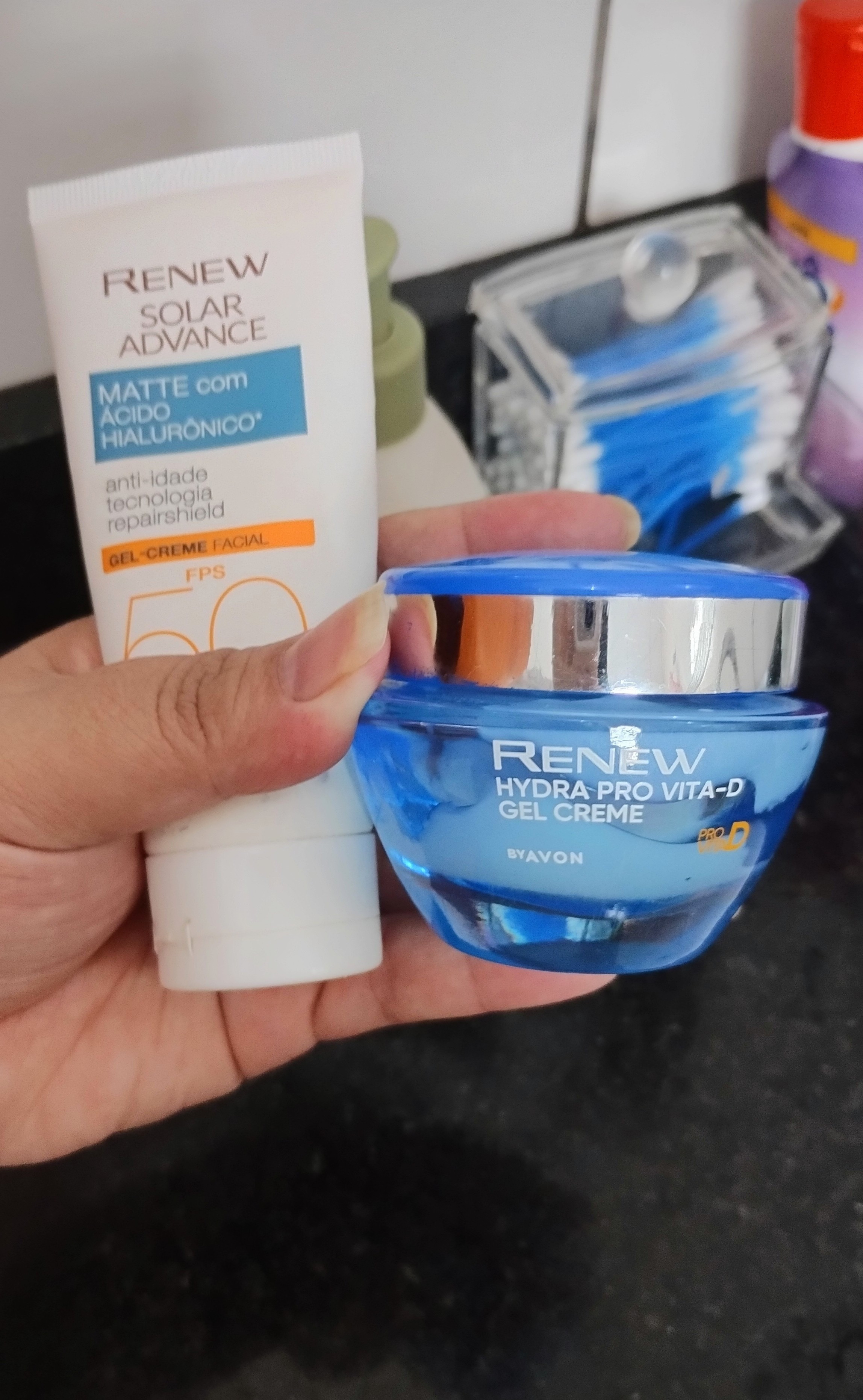 2 produtinhos que não troco por nada e Faço Uso diariamente🥰 .Sou muitooooo suspeita pra falar desses 2 porque realmente deram MUITO certo pra mim, ambos são da Avon! E o preço deles ta ótimo 😊 ✅PROTETOR SOLAR RENEW FPS 50 PROTINOL✅SERUM RENEW HYDRA PRO VITA D

#LTKbrasil #LTKbeauty #LTKU