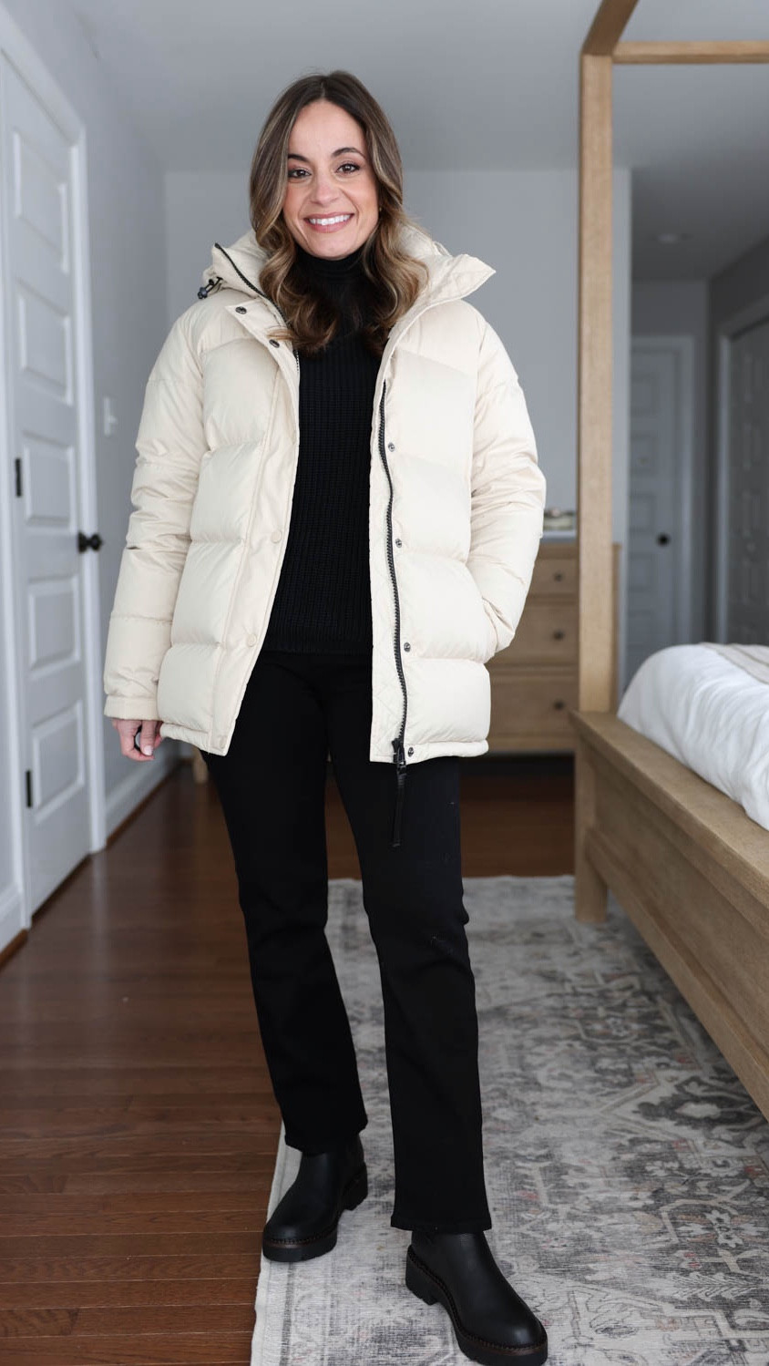 In case you missed my first review of the Responsible Down Puffer Coat from @onequince 

This coat is warm and has a great fit for petites. I find it to fit true to size overall. It also comes in a cropped and long style. 

Responsible Down Puffer Coat: XS in oatmilk 
Bella Stretch Kick Flare Jeans: 24 x 26” in black 
100% Organic Cotton Fisherman Crew Sweater: XS in black

#quincepartner 

