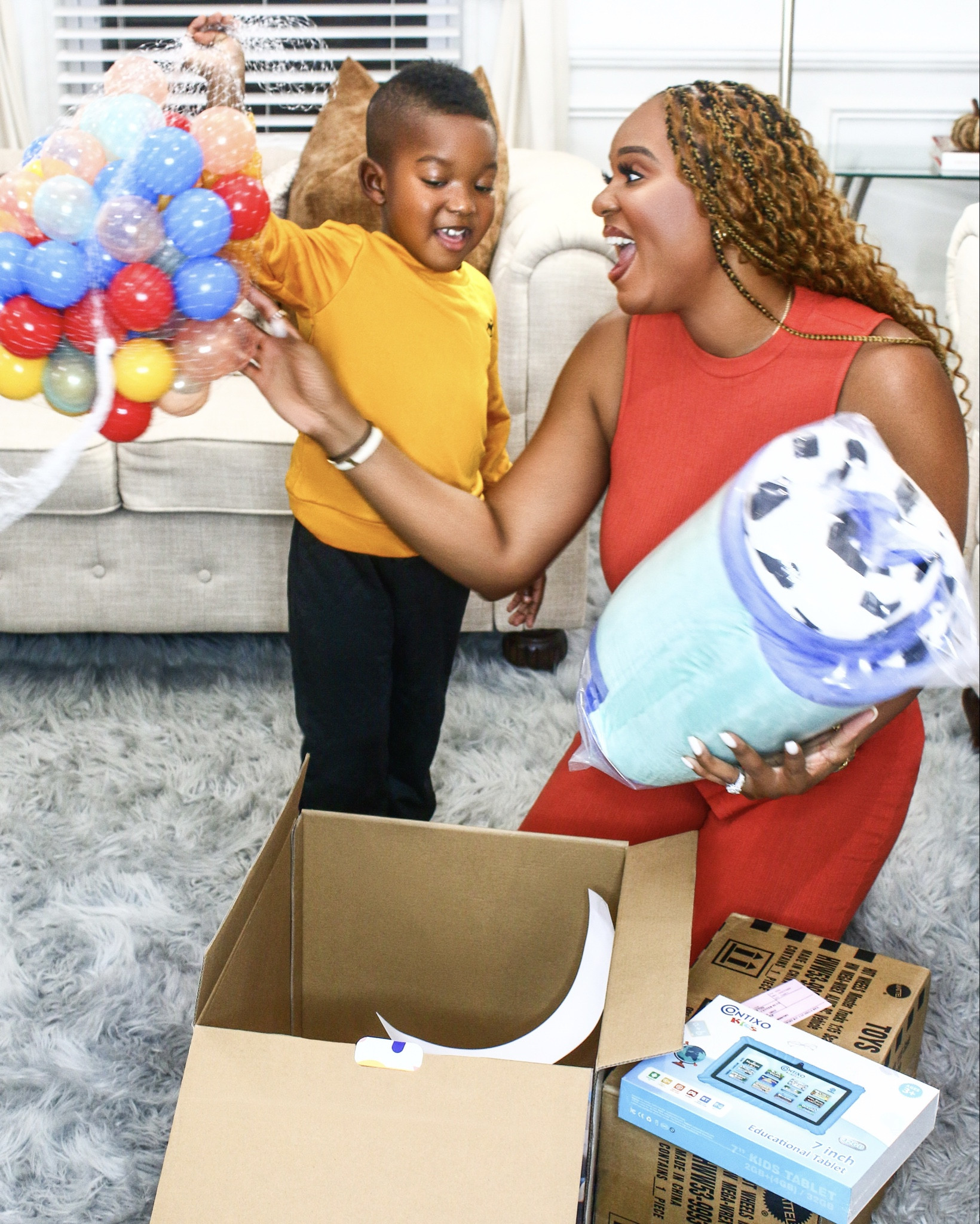 Ace is so excited to have our orders come in. We love Toys that Wow, toys that help with kids development as well as Motor skills and @Walmart has it all. 
We picked them up on Walmart.com and had them delivered to our doorstep like the Little Tike baker kit, Battat ball pit, Hot wheels monster truck and more.
This Holiday season, get ahead with your gift list and give toys that will wow the kids, Freak out worthy toys 🙌 #Walmartpartner #WalmartToys

#LTKFindsUnder50 #LTKKids #LTKBaby