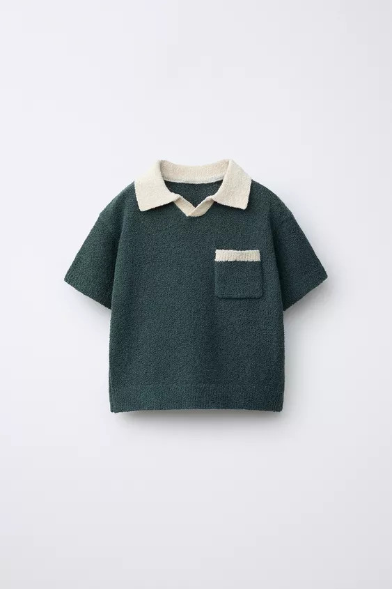 Knit polo shirt with contrasting polo collar and short sleeves. Patch pocket at chest. | Zara US