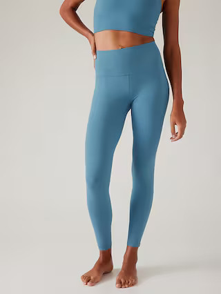 Salutation Stash 7/8 Tight | Athleta