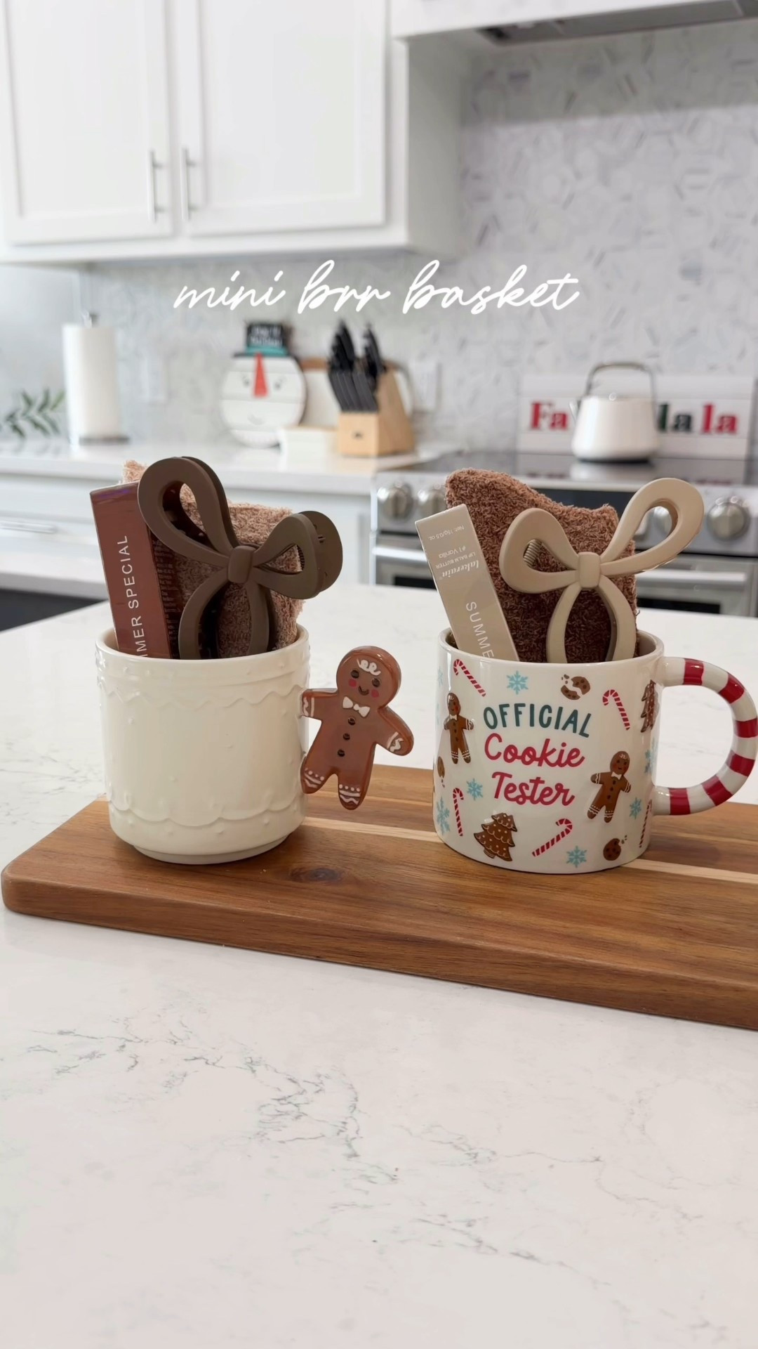 Mini Brr Basket under $12/person ☃️❤️These would make great Christmas teacher gifts too!

COMMENT “shop” for the links.

#brrbasket #christmasgift #teachergift #affordablegifts #mugs #christmas 

#LTKCyberWeek #LTKHoliday #LTKGiftGuide