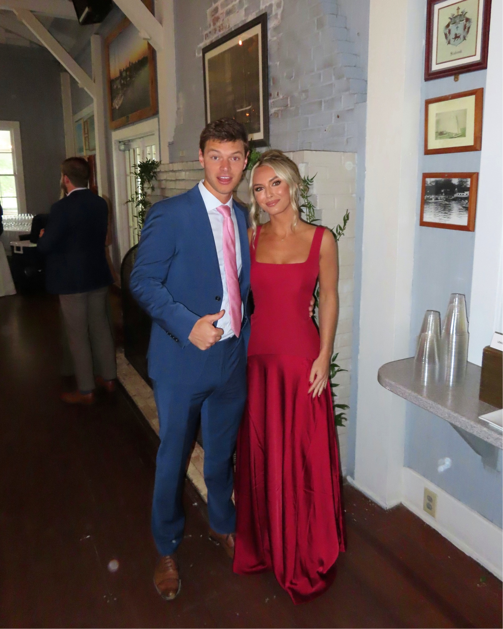 This dress is literally breathtaking! It is so flattering and I received so many compliments! Perfect for weddings or the holidays  

#LTKWedding #LTKParties #LTKHoliday