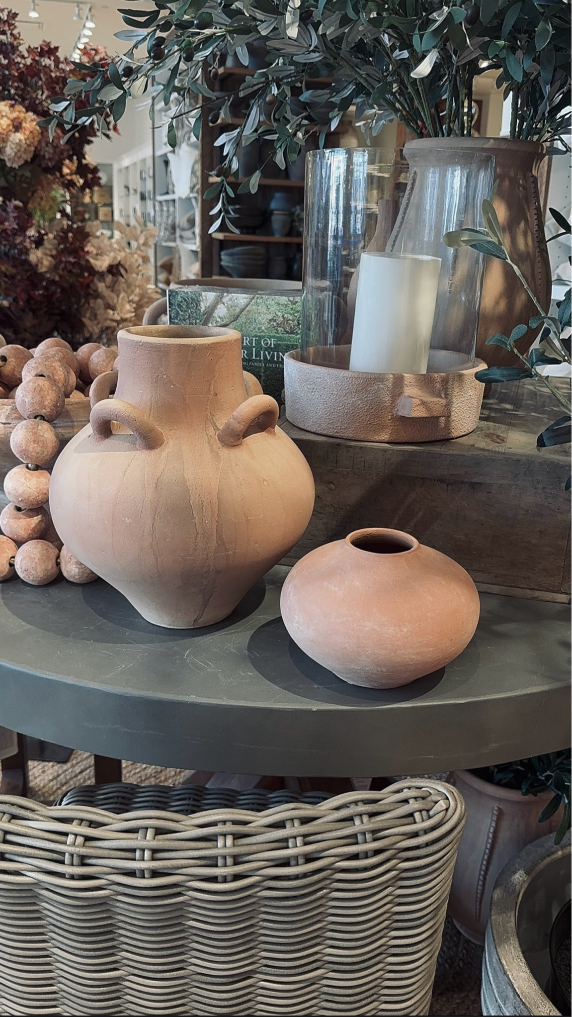 🍂 

Elevate your home decor this fall with these stunning vases from Pottery Barn! Their gorgeous curves and warm, autumnal hues add a cozy touch to any space. Plus, they're versatile enough to be styled with or without stems, making them a perfect addition to your seasonal decor.


#LTKVideo #LTKStyleTip #LTKHome