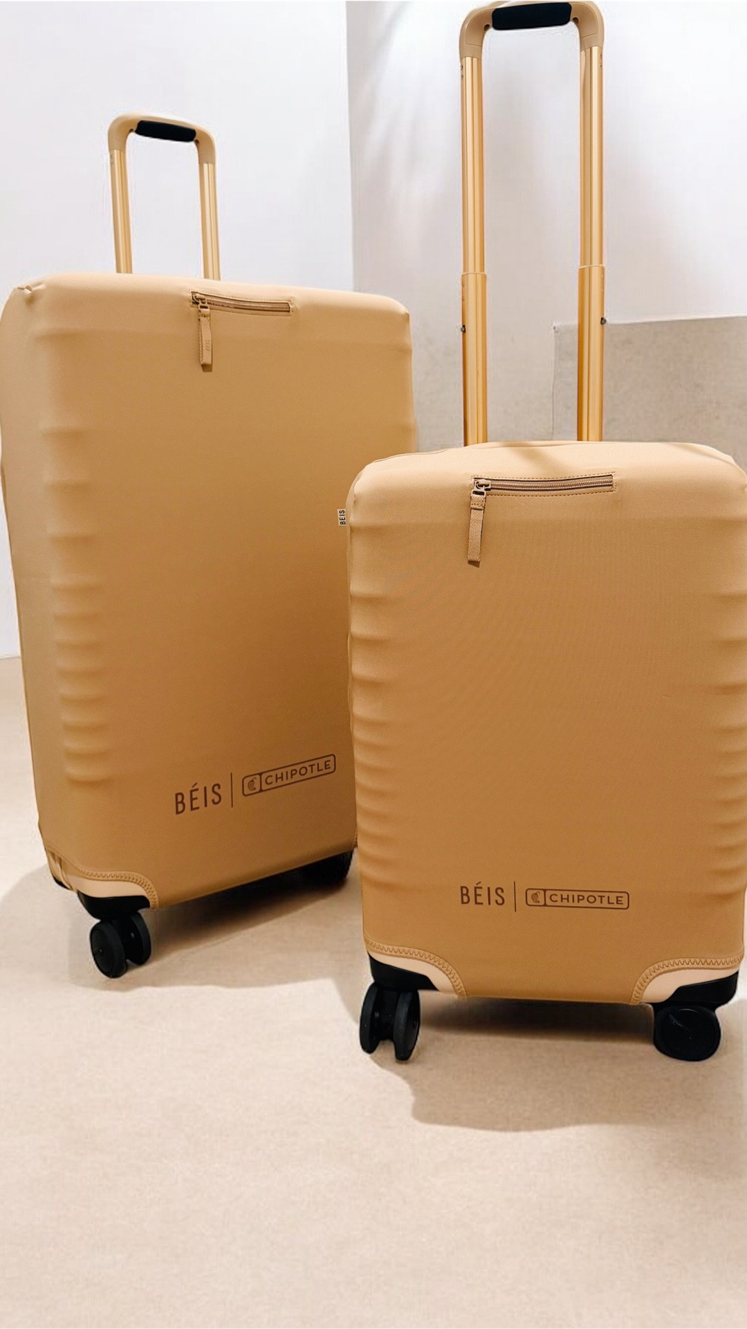 Travel plans? Don’t forget to protect your goods with these stylish yet functional pieces!😁Love these neutral ones, washable and light perfect for any jetsetter!👏💼😉These luggage bags are my go-to they expand and hold so much, and super easy to clean too! Get yours before they sell out!😁 






#luggage #carryonluggage #travelbags #luggagerollers #beis #beisxchipotle #neutralstyle #neutrallook #luggagecover 

#LTKFindsUnder100 #LTKTravel #LTKActive