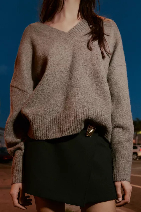 SOFT KNIT V-NECK SWEATER | Zara US