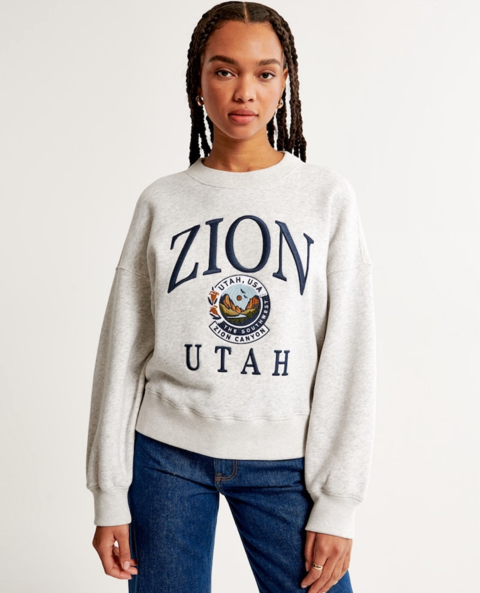 Abercrombie crewneck sweater, fall outfit inspiration 

#LTKSeasonal #LTKBacktoSchool #LTKFind