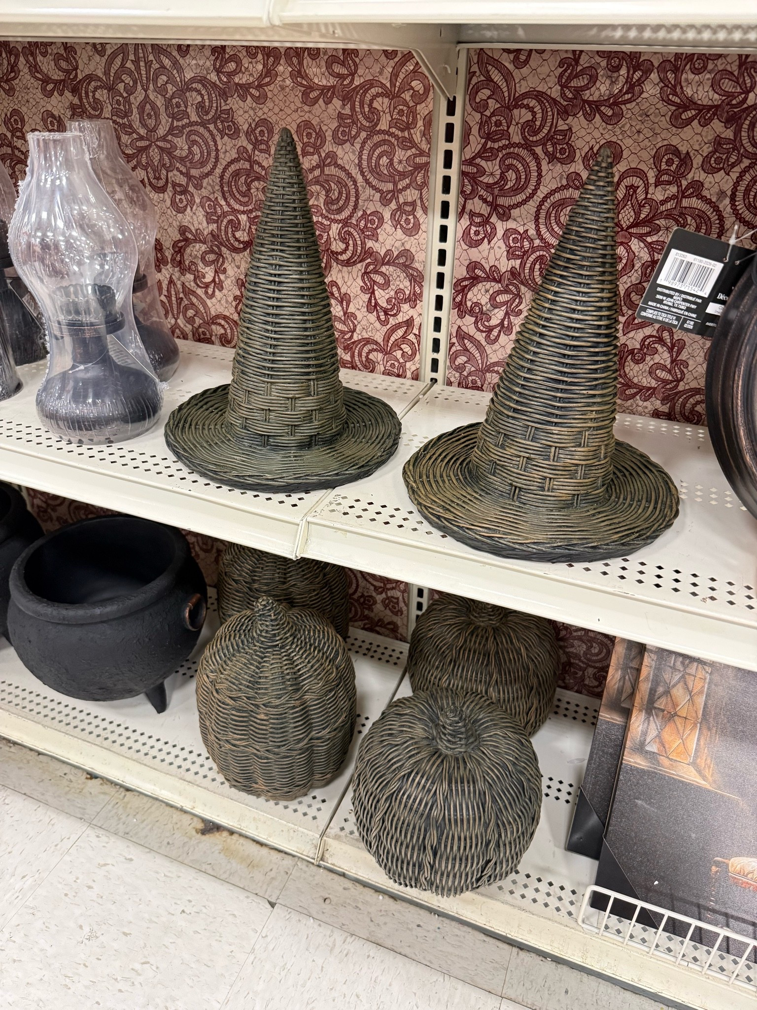 Michaels craft store Halloween decor

#LTKSeasonal #LTKHome #LTKSaleAlert