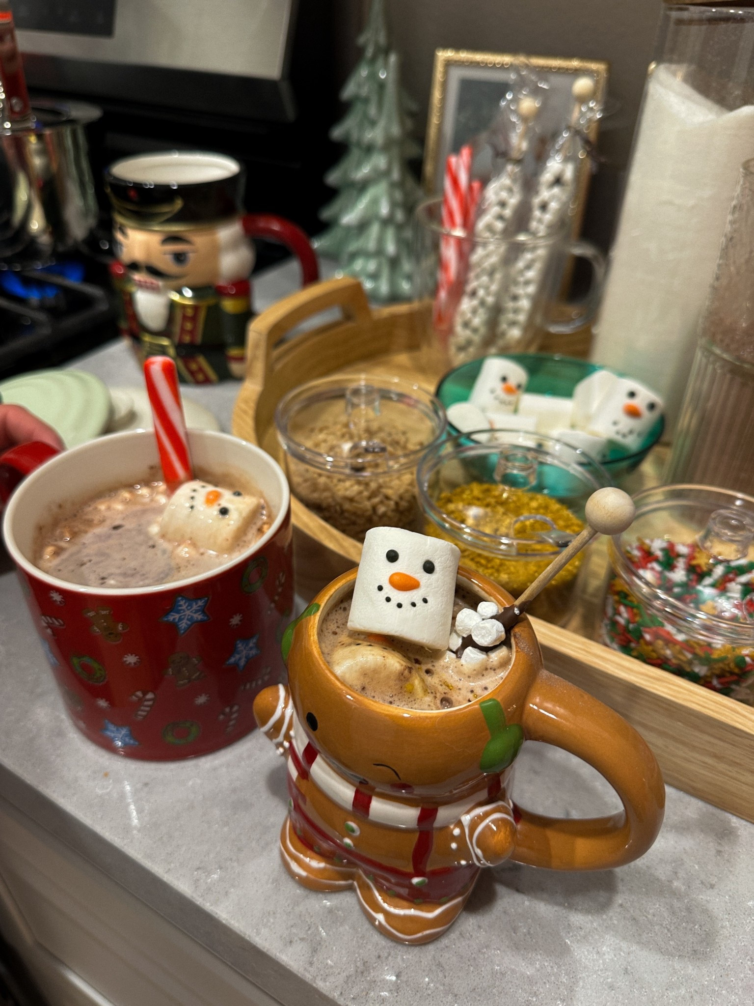 Hot cocoa bar !!☕️

#LTKParties #LTKSeasonal #LTKHome