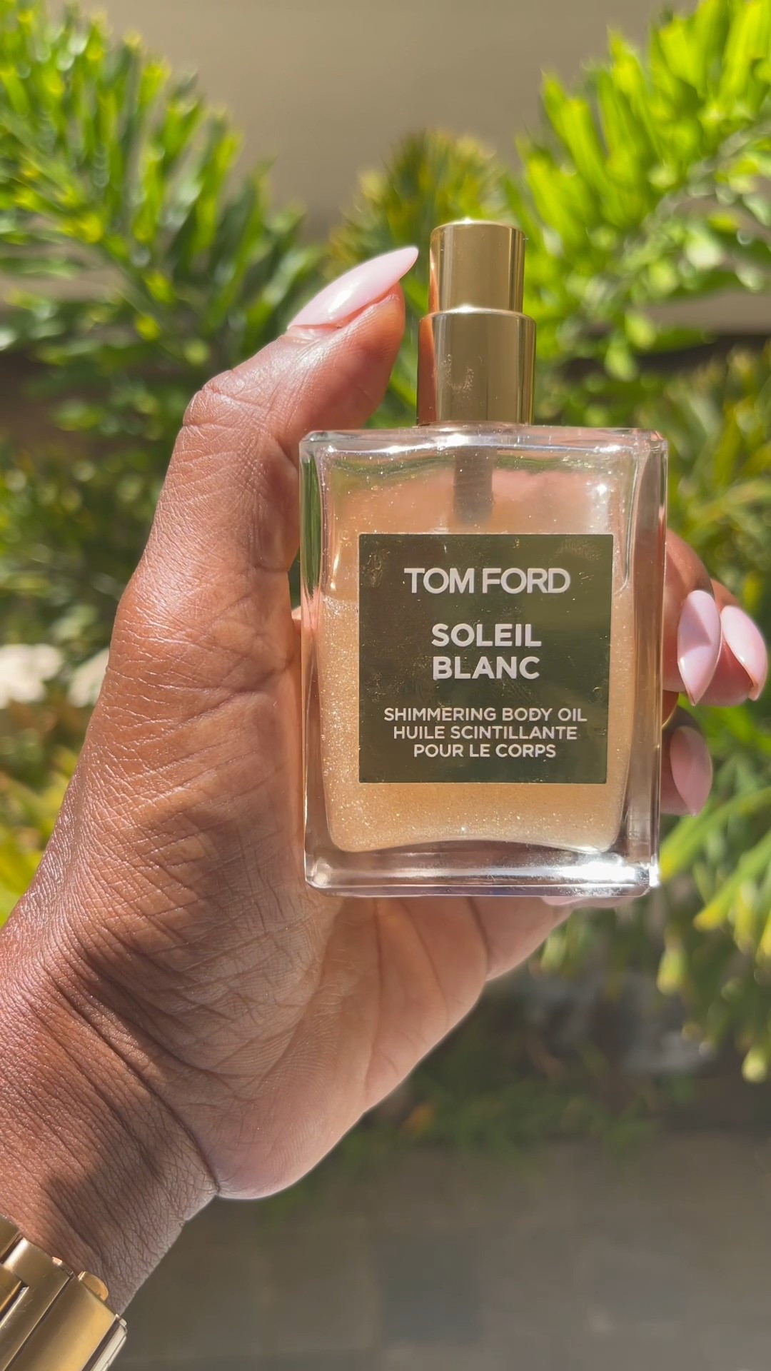 Love this Tom Ford shimmering body oil. I’m using on repeat during my Hawaii holiday! ☀️🌊 get it during the Sephora sale starting 4/4. 

#LTKSaleAlert #LTKBeauty #LTKSeasonal