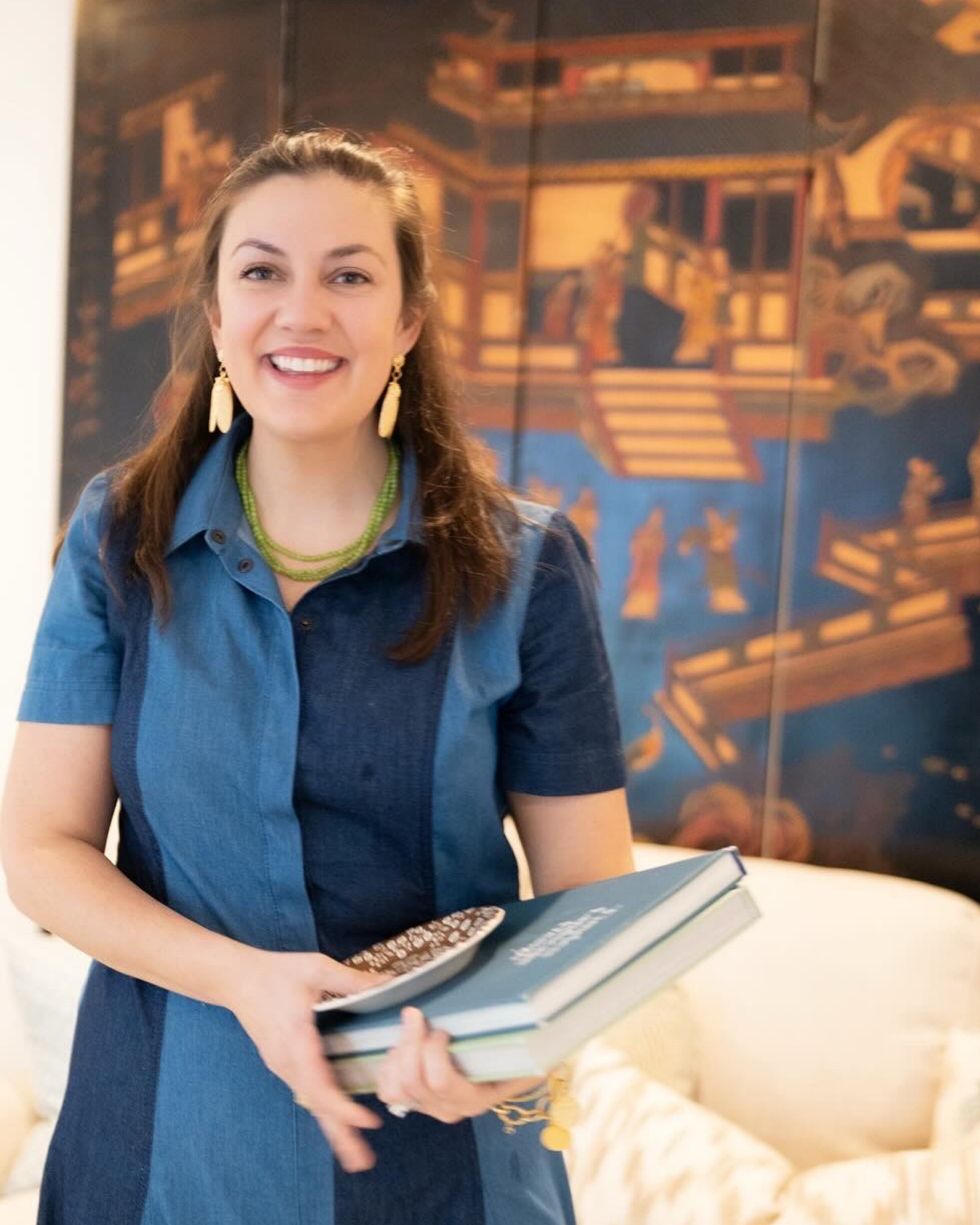 In what often feels like a previous life chapter, I owned and operated a public relations firm where I had the privilege of working with dozens of female entrepreneurs. I was working on their brand’s behalf behind the scenes and constantly connecting them with other like-minded individuals for potential collaborations, partnerships, and/or media placements. Today, when I share on here, it feels like a dose of what I was doing back then – this time, just more public-facing. As someone who has owned a small business and then worked with countless female small business owners, connecting them to the right tools and information is something that lights me up!  

As such, I am excited to share these dynamic ladies with you here including today: Susan Shaw behind @susanshawjewelery – a jewelry brand that I reach for time and time again. Accessibly priced and high quality, the namesake brand was created in 1979 as a creative outlet for a young mom and quickly became much larger. The jewels are inspired by Susan’s southern upbringing, Texas roots, and world travels. 

Fast brand facts: 
Female-founded 
Handmade in the USA 
Sterling Silver Plated 
Triple Plated 24K Gold 