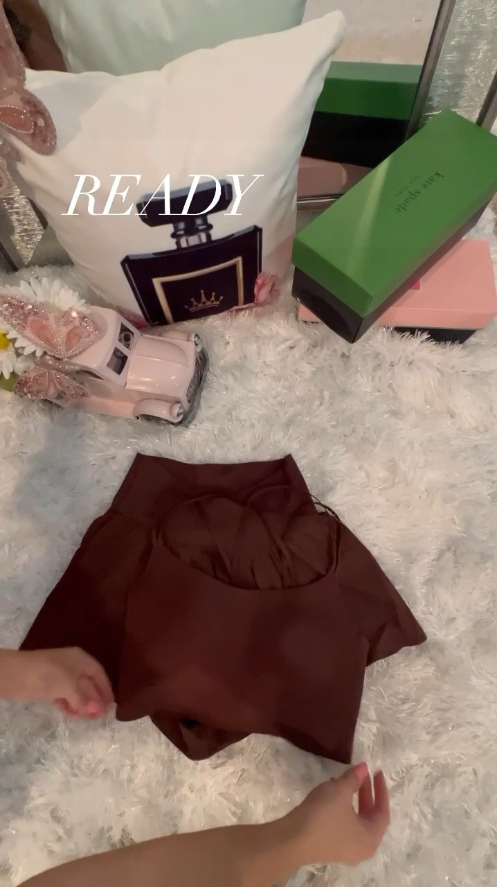 Aerie Haul: athleisure matching set. Cutest sports bra and flowy shorts both in color maple BACK IN STOCK!! Aeire offline has the cutest athleticwear, obsessed with this for a workout look, gym fit, and college girl outfit. Linking also a gym bag plus workout essentials like headphones, a water bottle, running sneakers, and more. Xoxo #LTKFit 

Follow my shop @lovelyfancymeblog on the @shop.LTK app to shop this post and get my exclusive app-only content!

#liketkit #LTKFind #LTKunder50 #LTKunder100 #LTKBacktoSchool #LTKsalealert 
@shop.ltk

#LTKFitness #LTKTravel