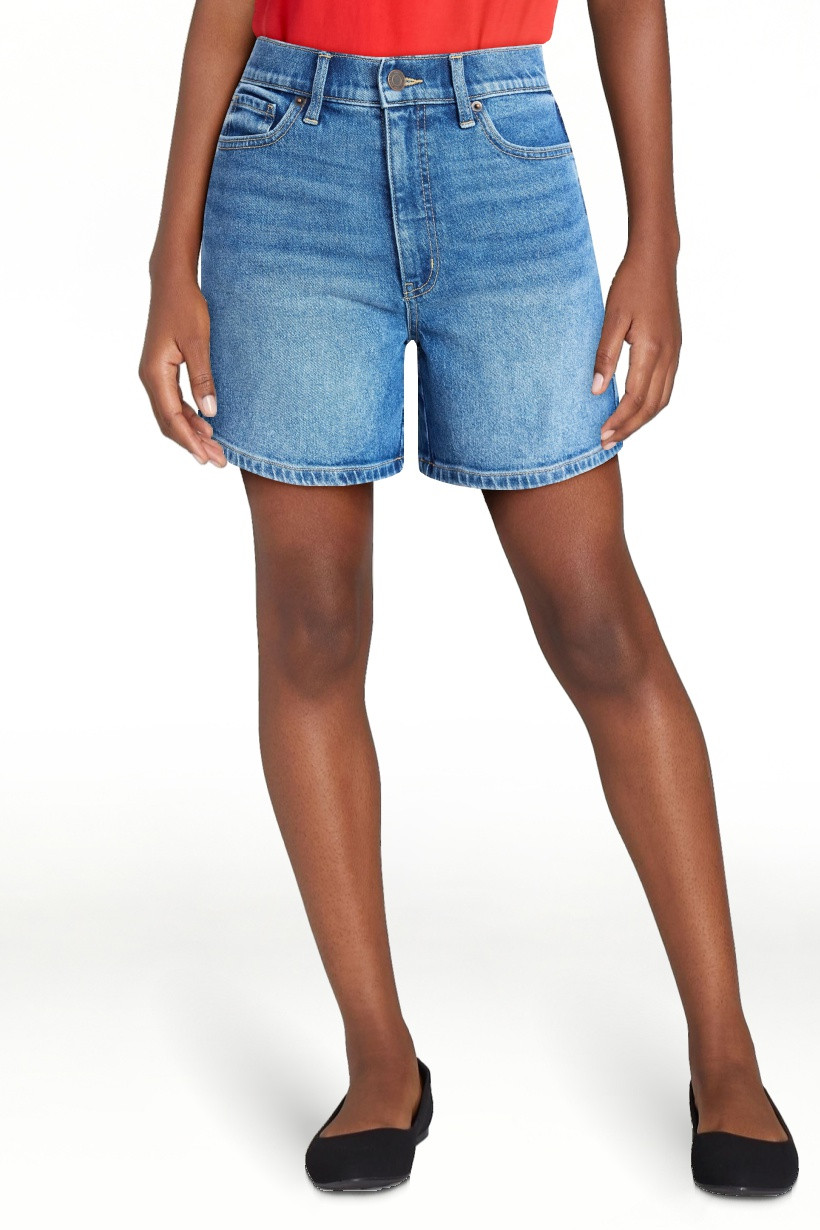 Time and Tru Women's High Rise Denim Shorts, 5" Inseam, Sizes 0-20 | Walmart (US)