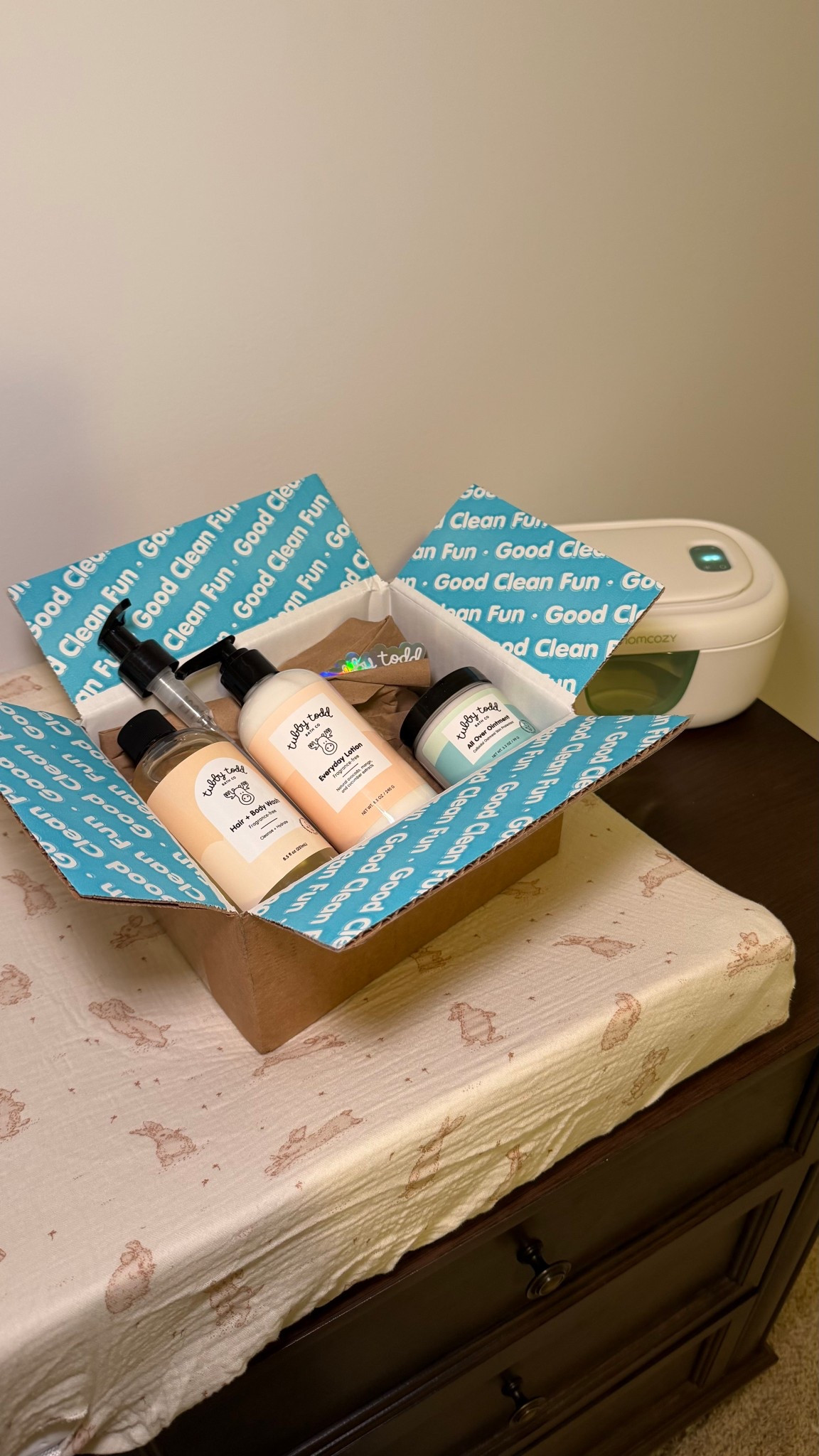 Tubby Todd 🛁🫧 

#babyessentials #babydiaperessenstials #babyneccesities 