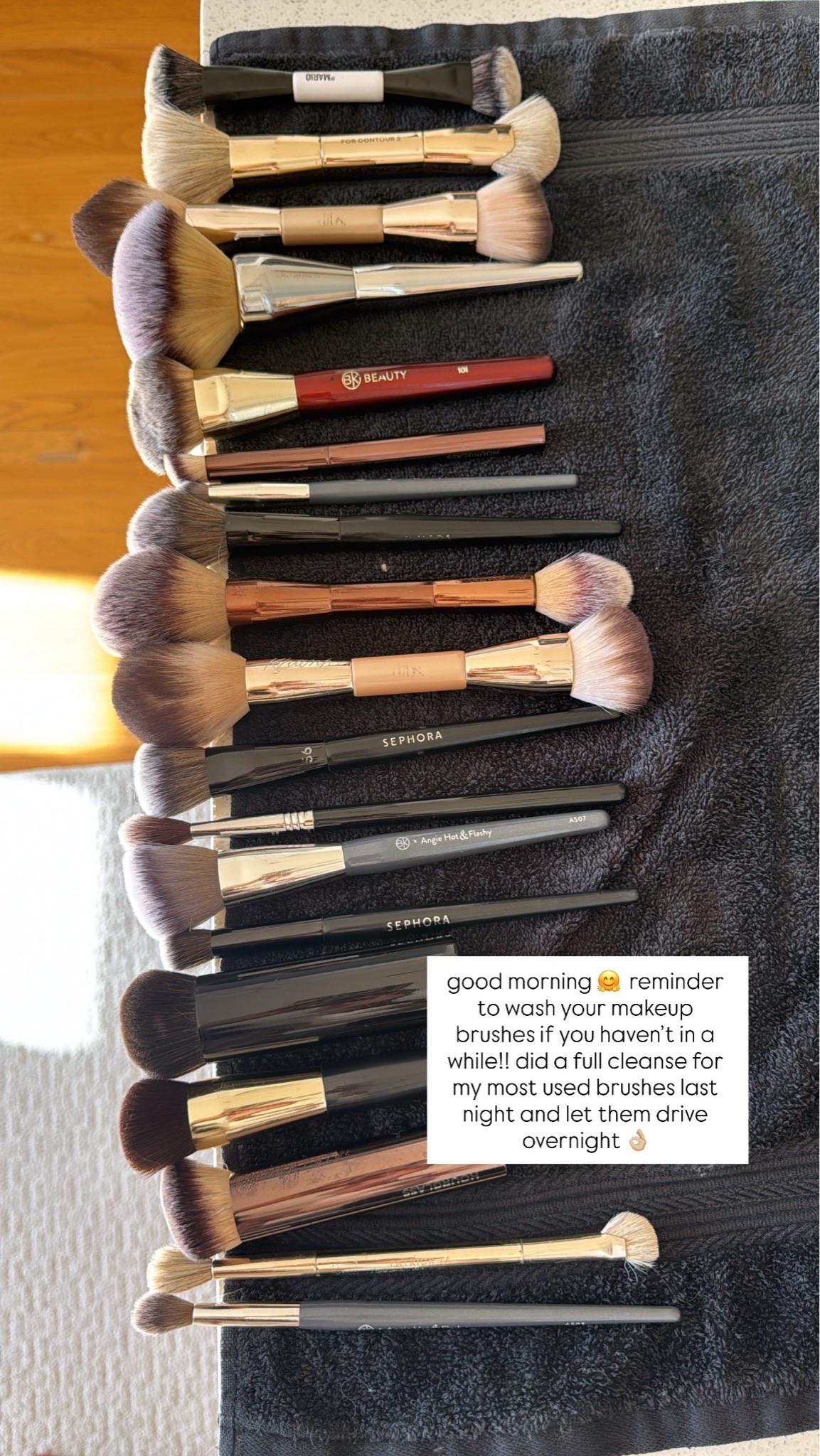 Brush cleaning!! Linked my brush shampoo and brush mat

#LTKBeauty