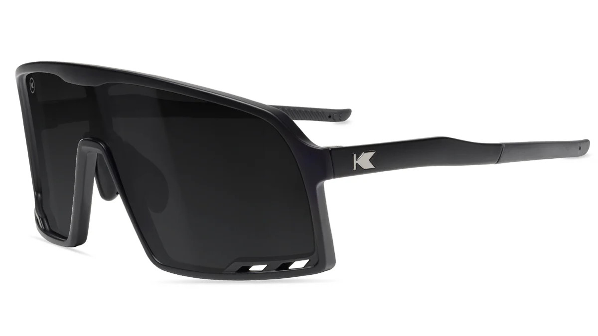 Black on Black Campeones | Knockaround
