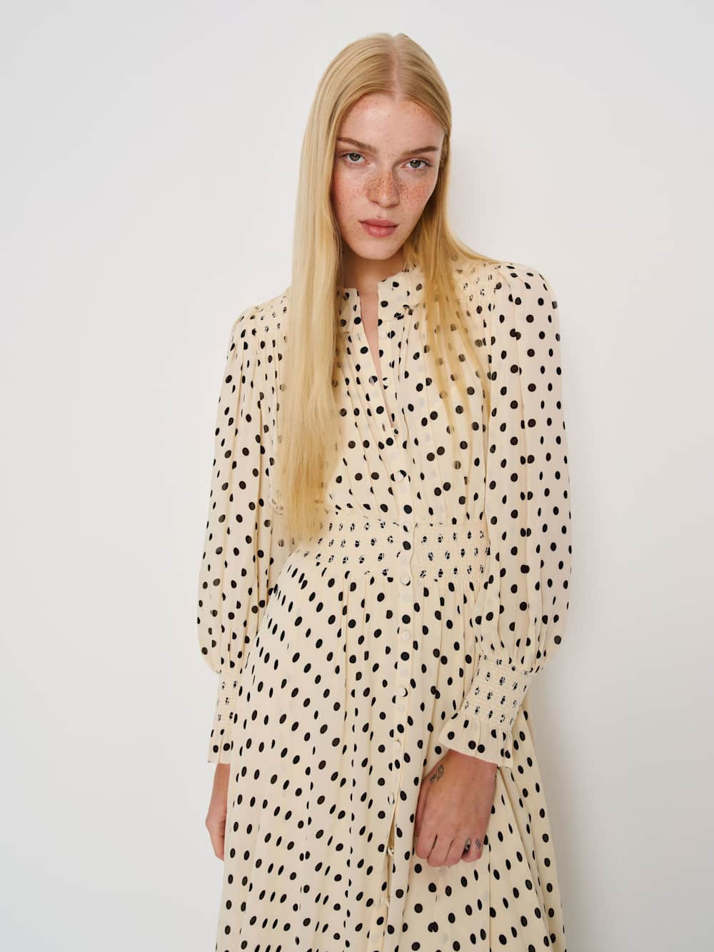 Brown Sugar Ruffle Dress | Reformation (Global)